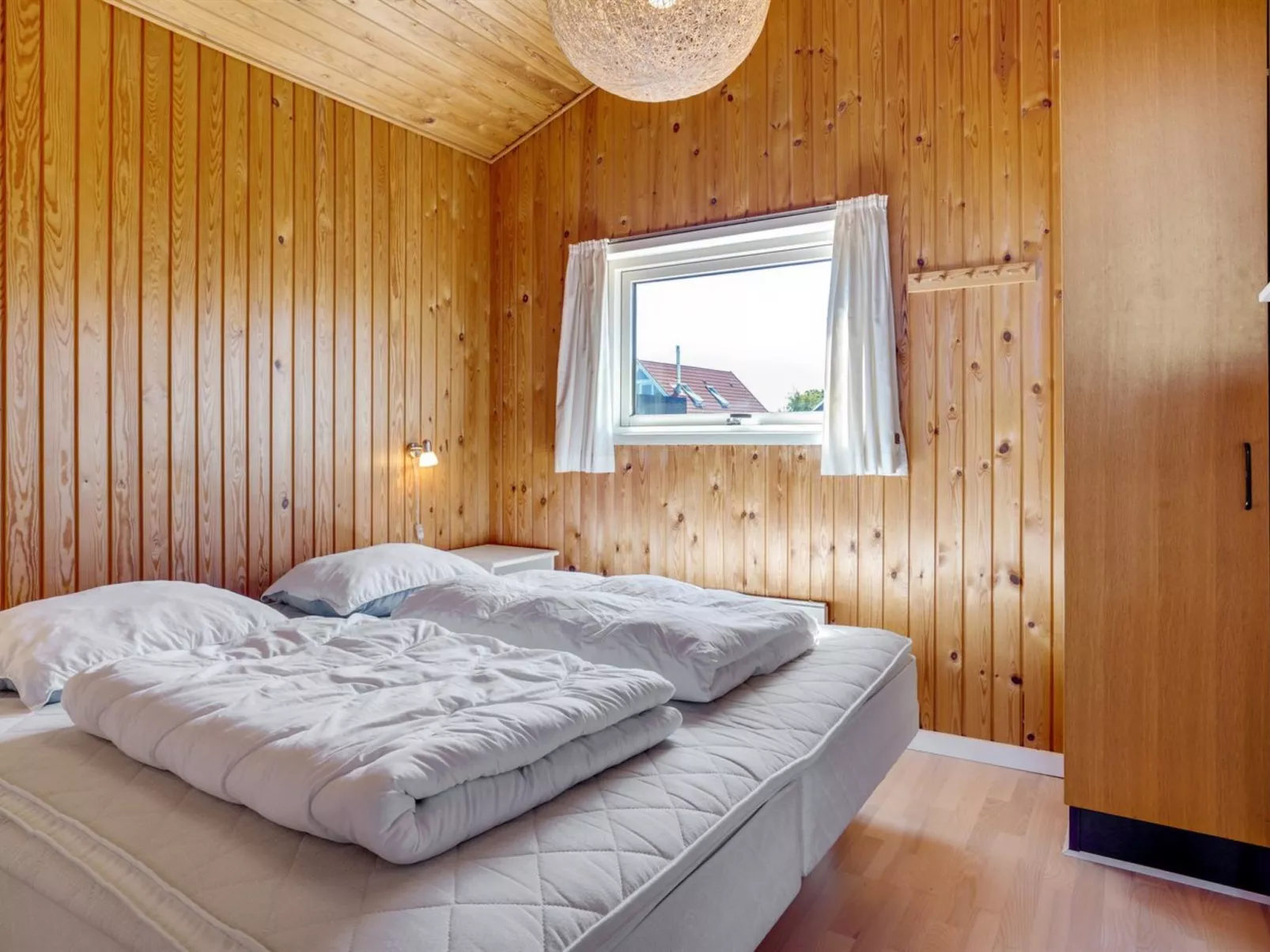 "Thrineke" - 200m from the sea-Inside