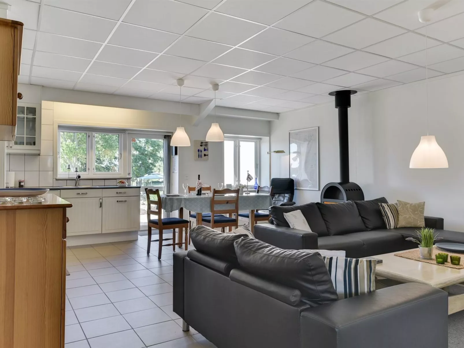"Durim" - 2.5km from the sea-Drinnen