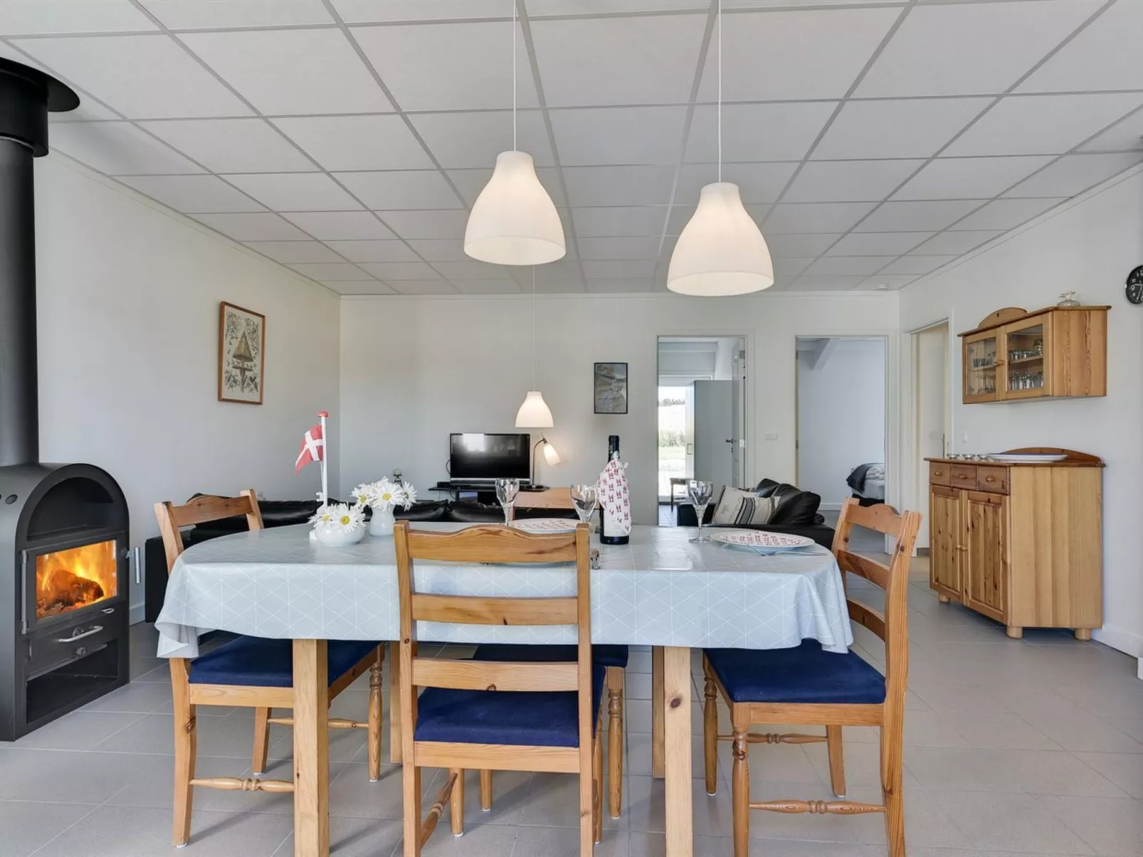"Durim" - 2.5km from the sea-Drinnen
