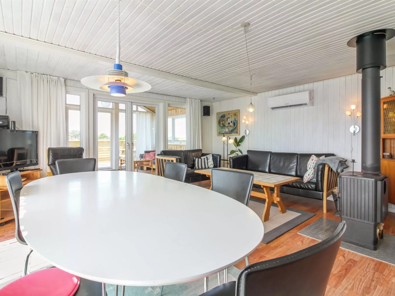 "Olla" - 300m from the sea-Inside