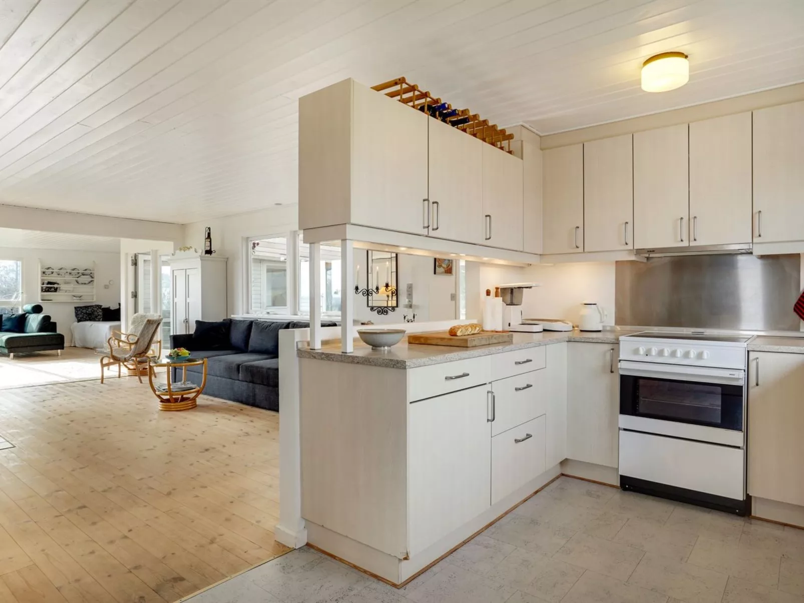 "Frellaf" - 250m from the sea-Inside