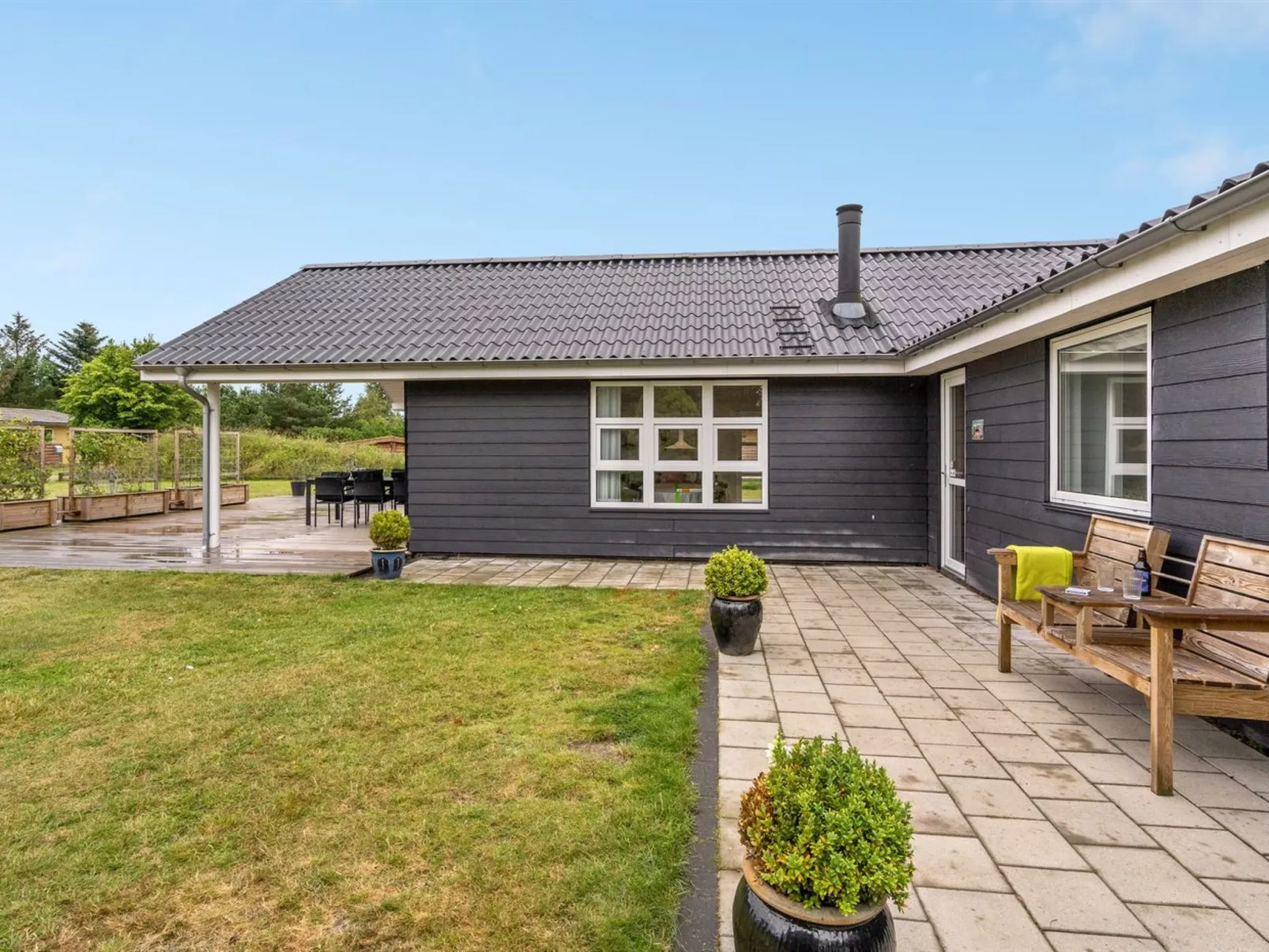 "Jurien" - 450m from the sea-Outside