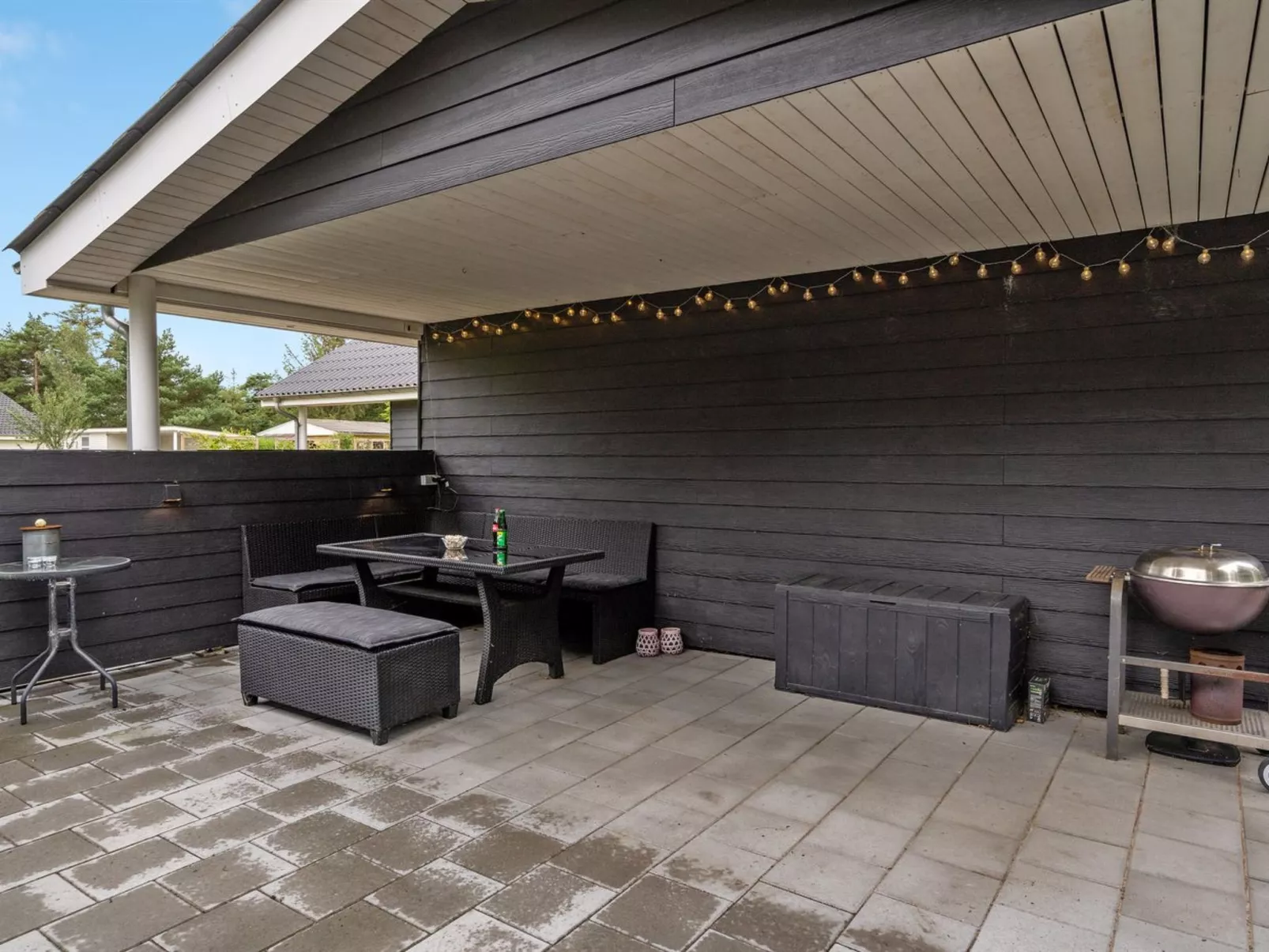 "Jurien" - 450m from the sea-Outside