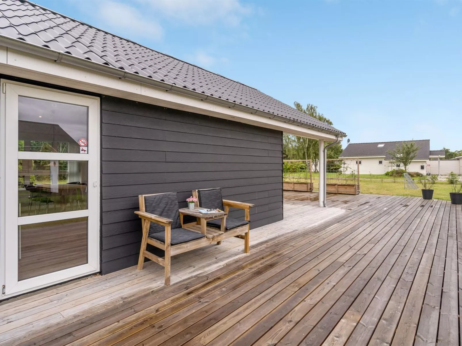 "Jurien" - 450m from the sea-Outside