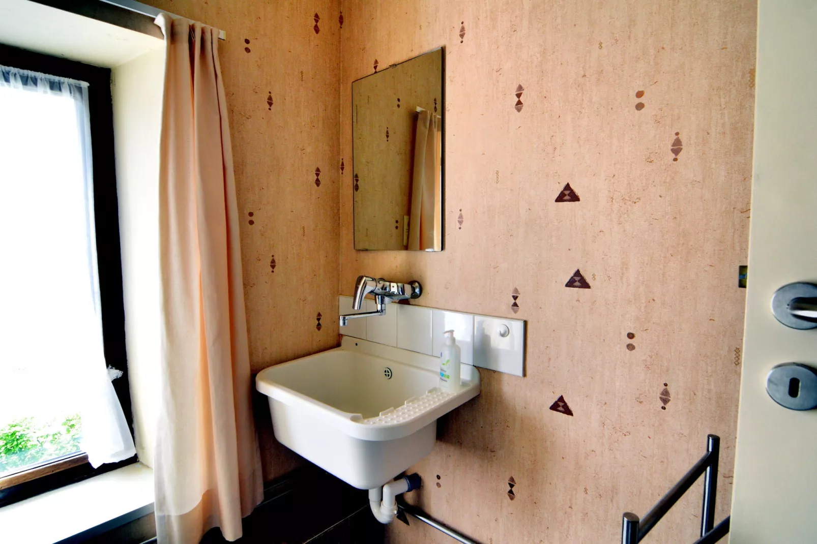 Petit Paliseul-Bathroom