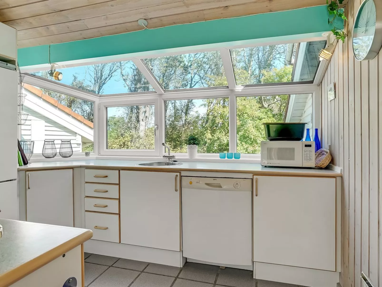 "Aslak" - 350m from the sea-Inside