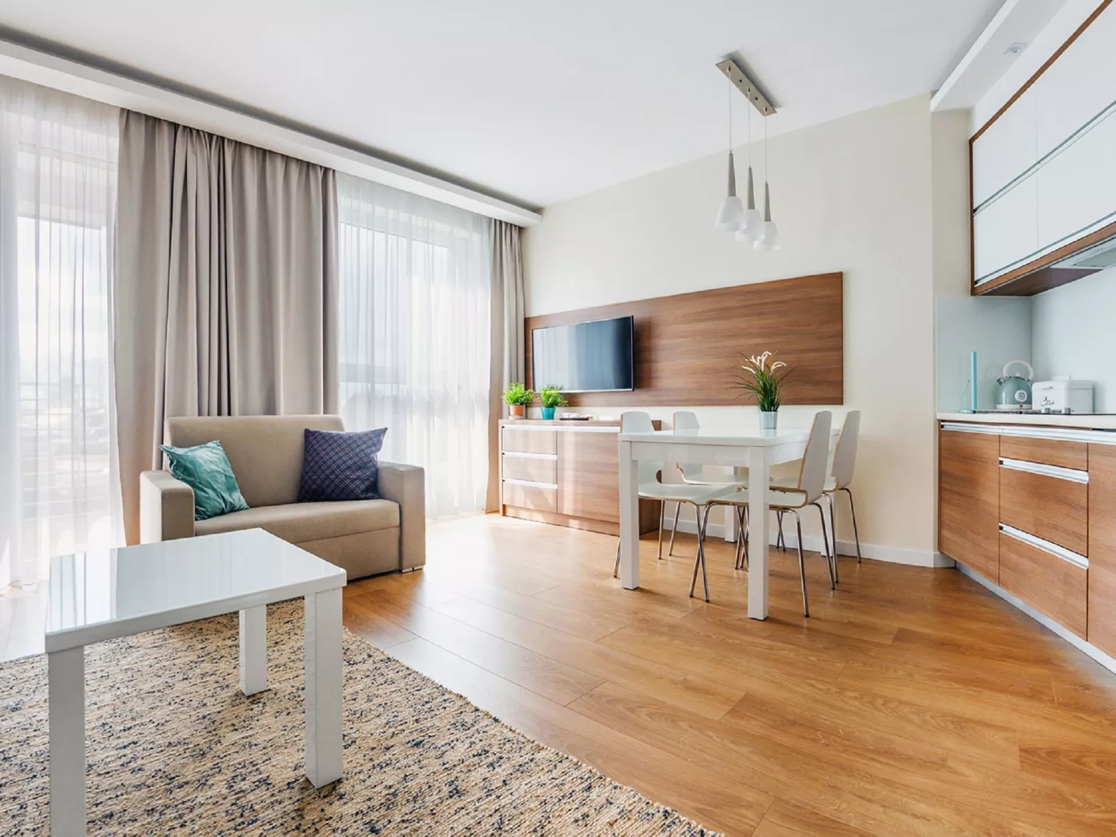 Kąty Rybackie Marina-Drinnen