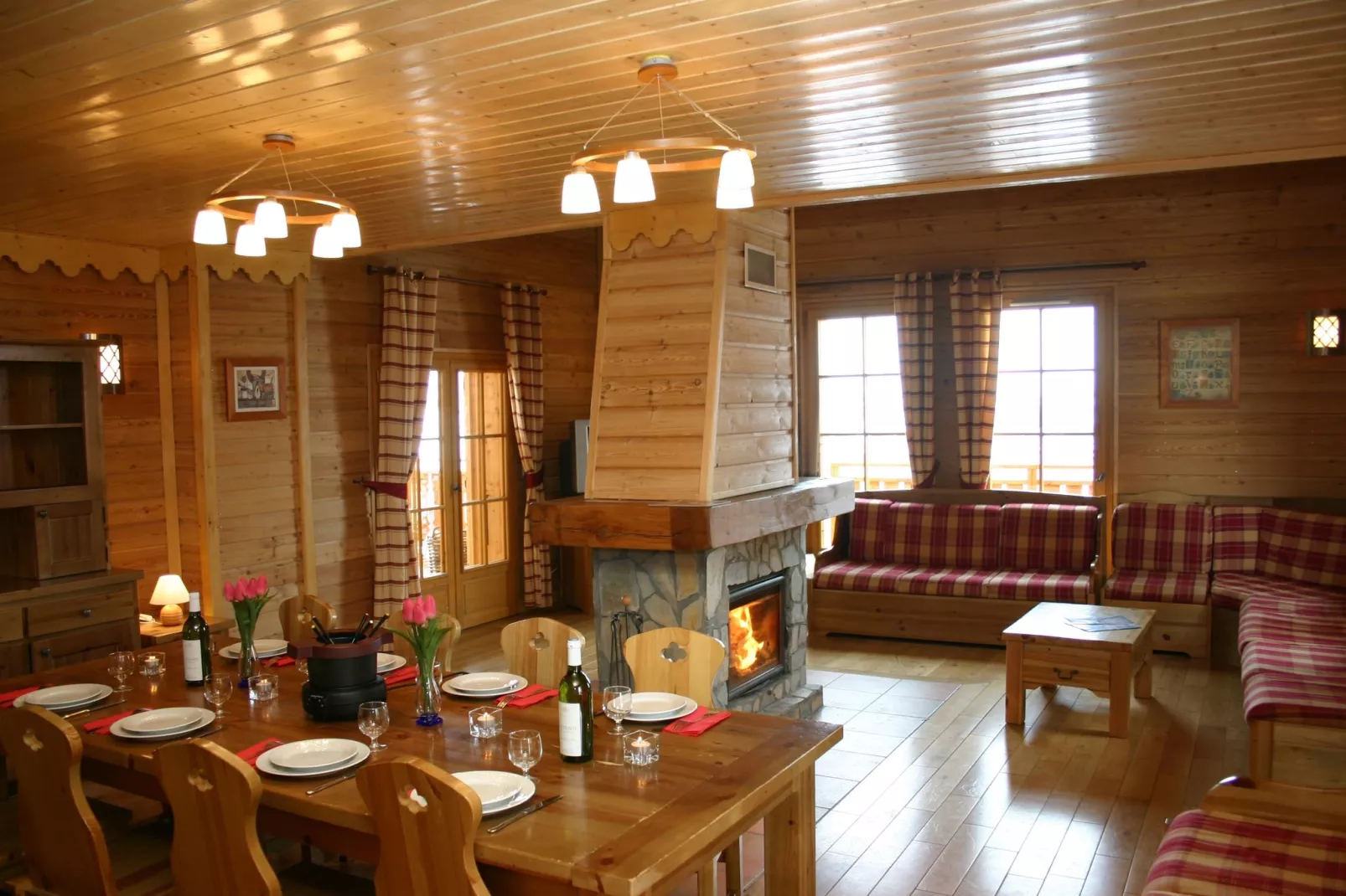 Les Chalets de l'Altiport 3-Living room