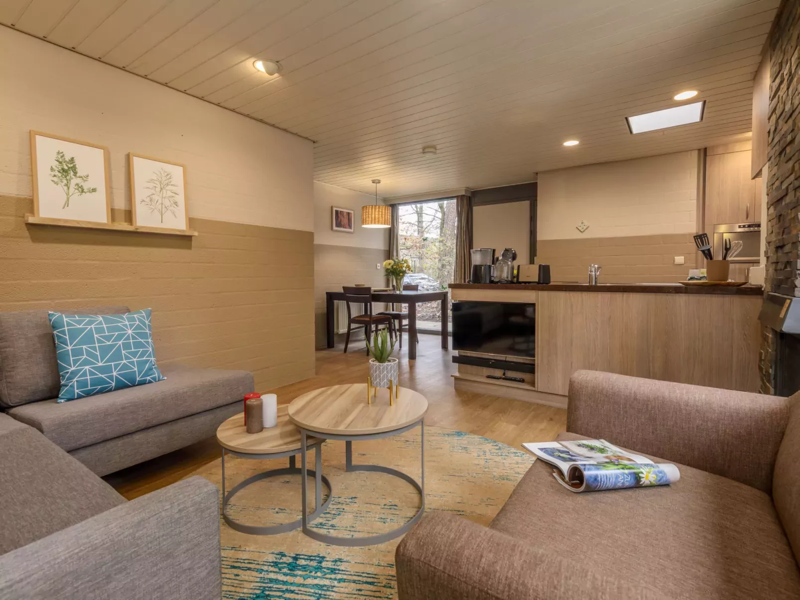 VIP Cottage-Inside