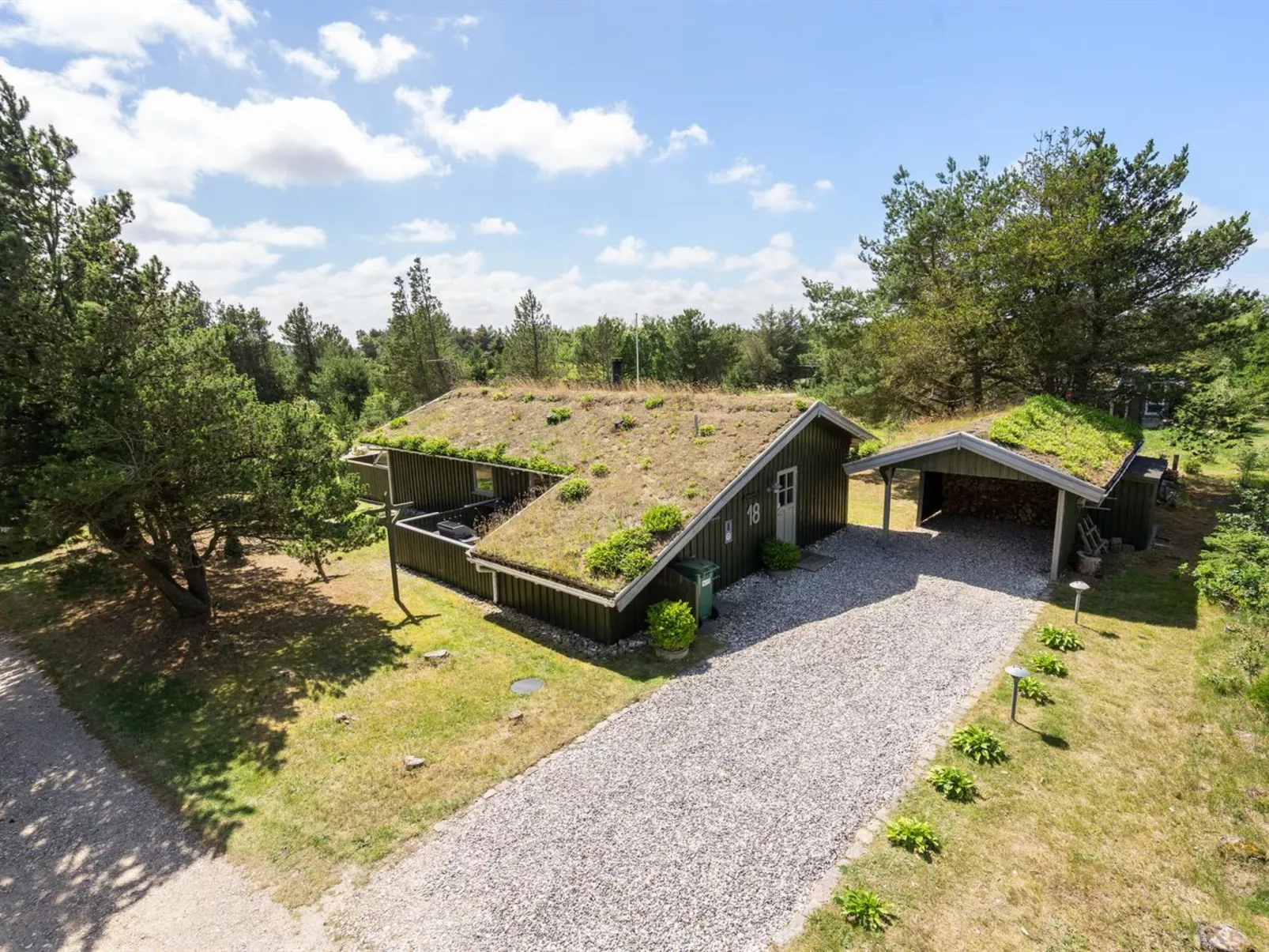 "Birghir" - 1.5km from the sea-Outside