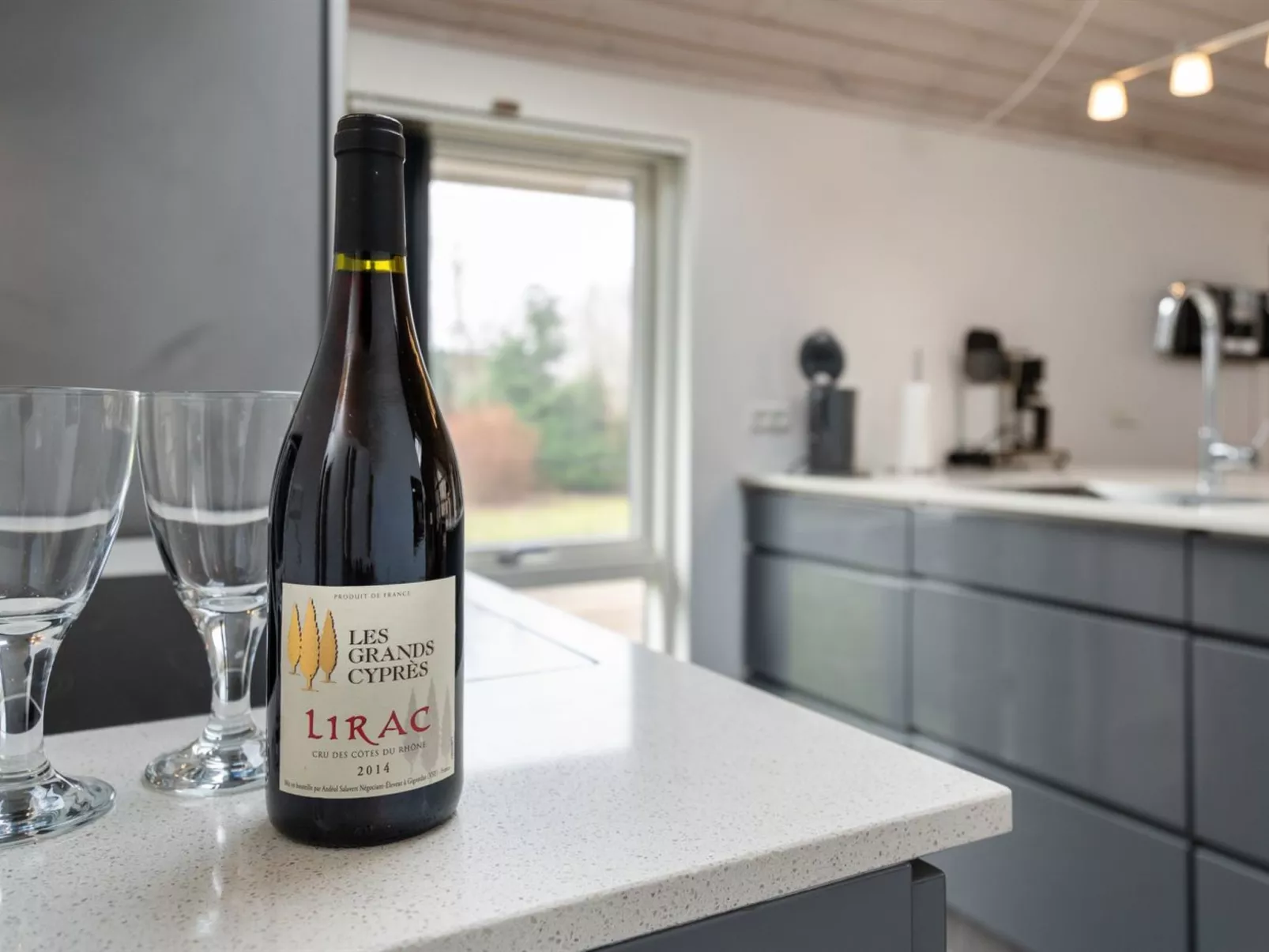"Nyalle" - 1.3km from the sea-Drinnen