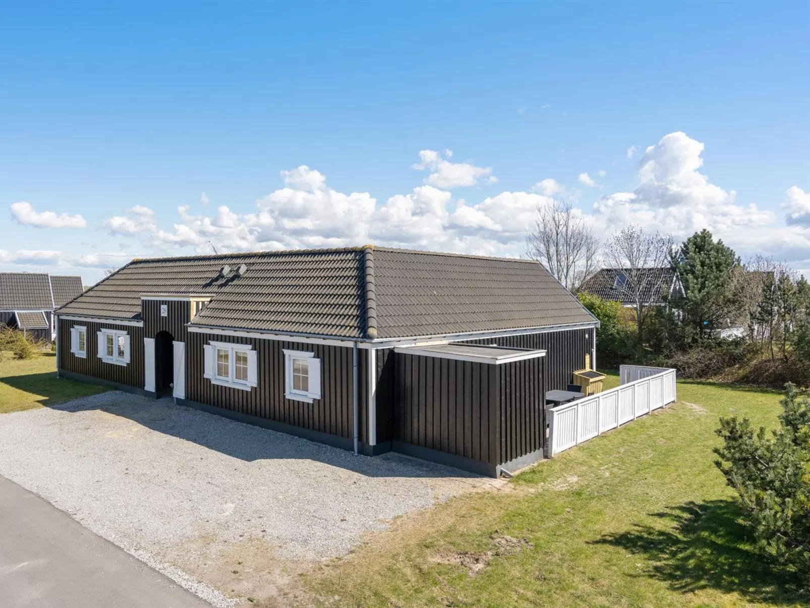 "Drude" - 920m from the sea-Outside