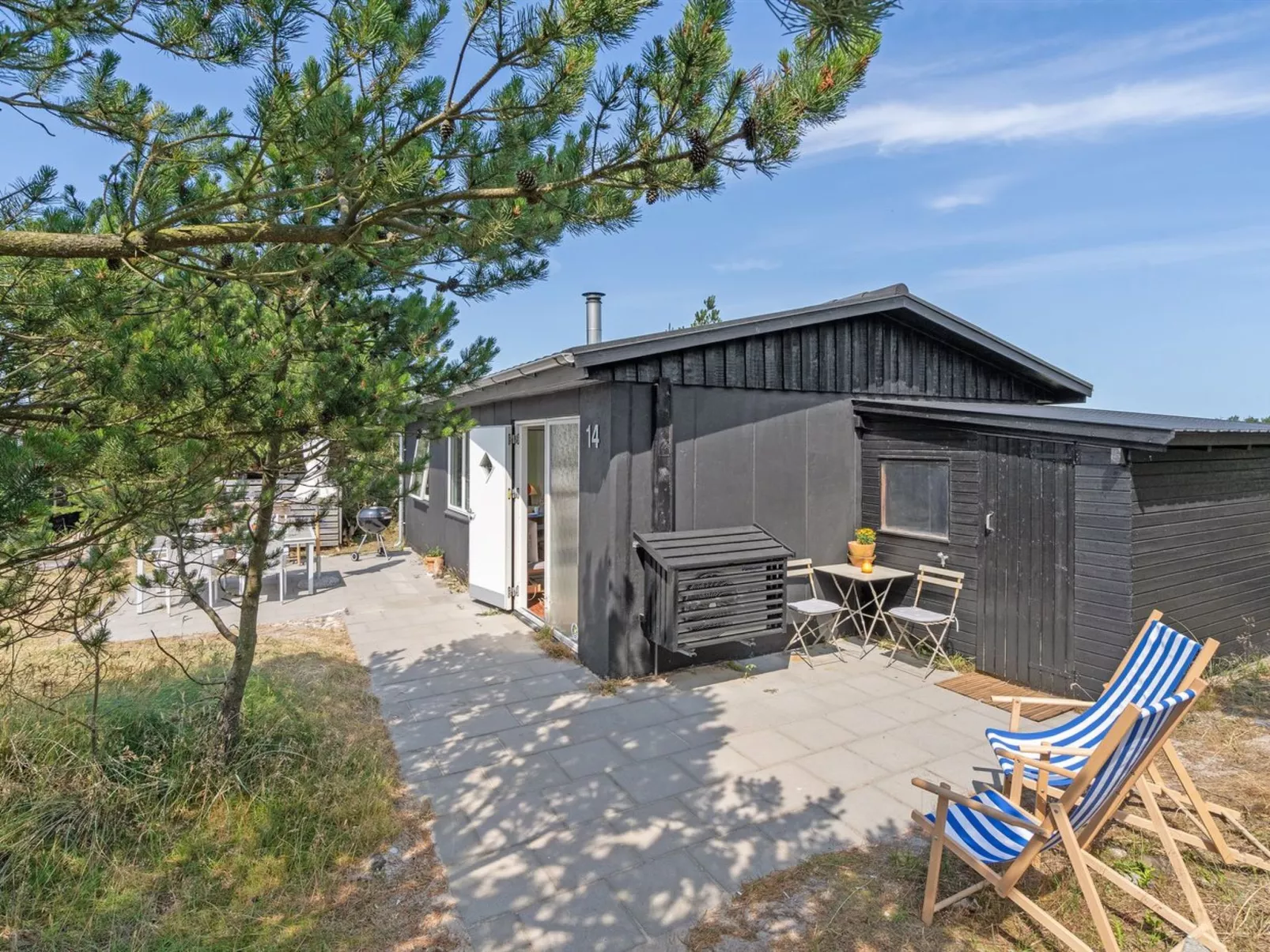 "Letta" - 800m from the sea-Outside