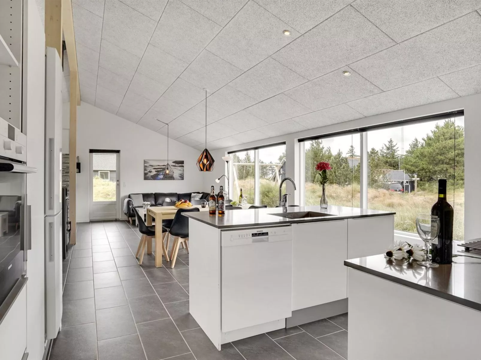 "Soili" - 1.2km from the sea-Inside