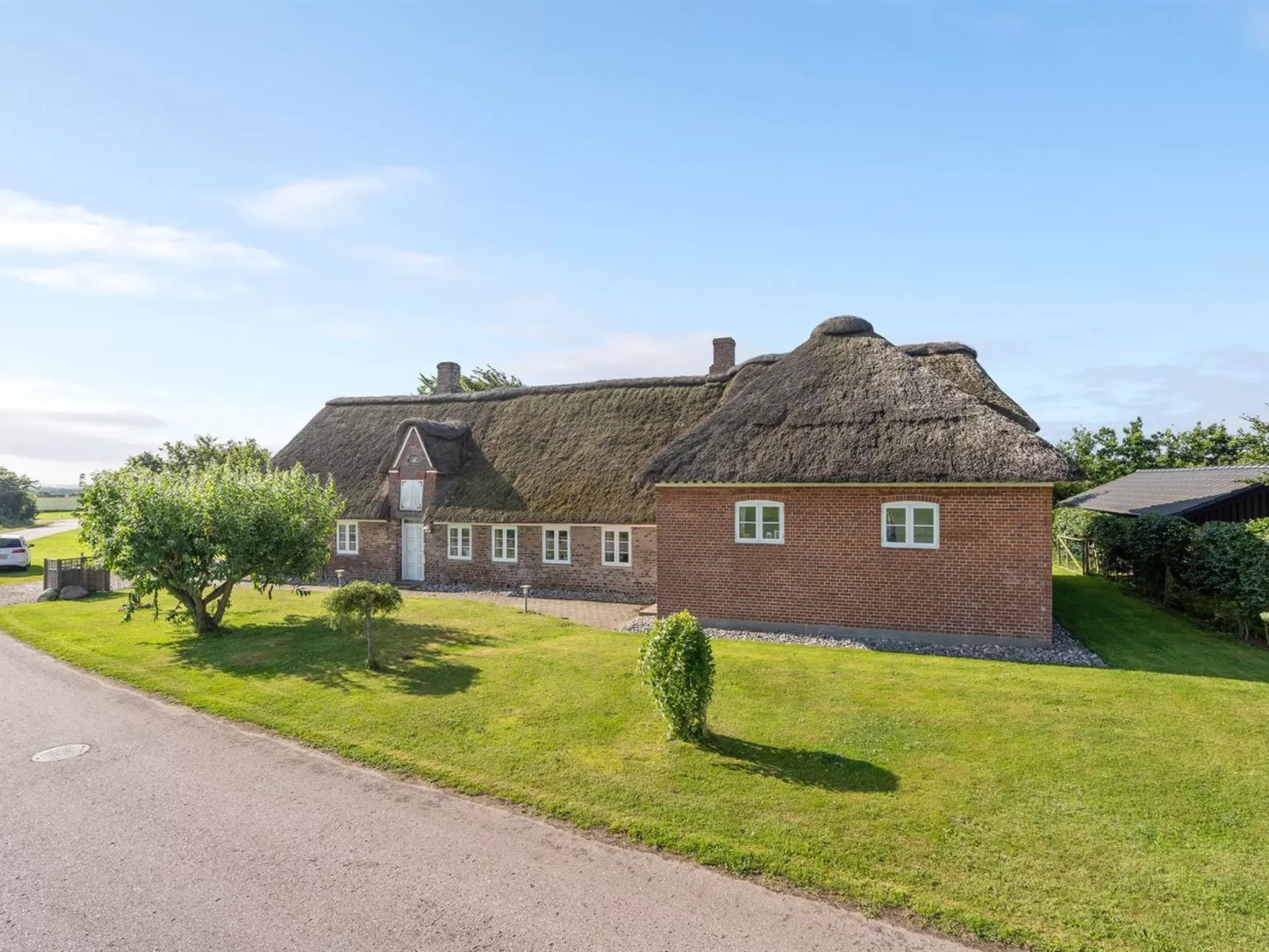 "Anje" - 16km from the sea-Outside