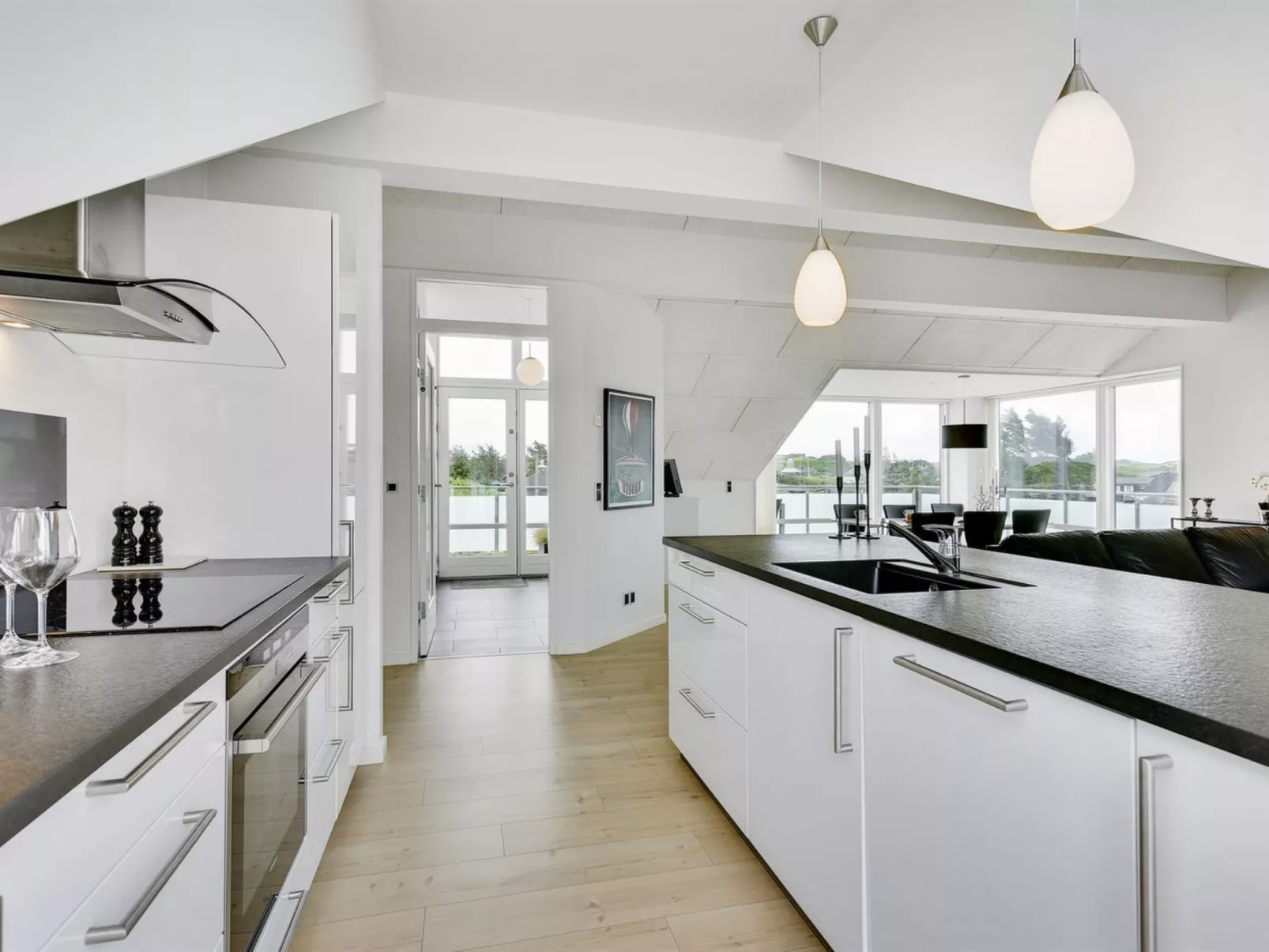 "Anneka" - 200m from the sea-Inside