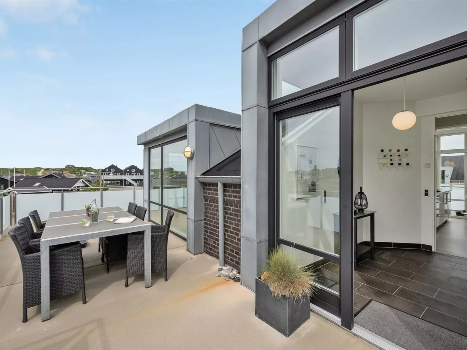 "Anneka" - 200m from the sea-Outside