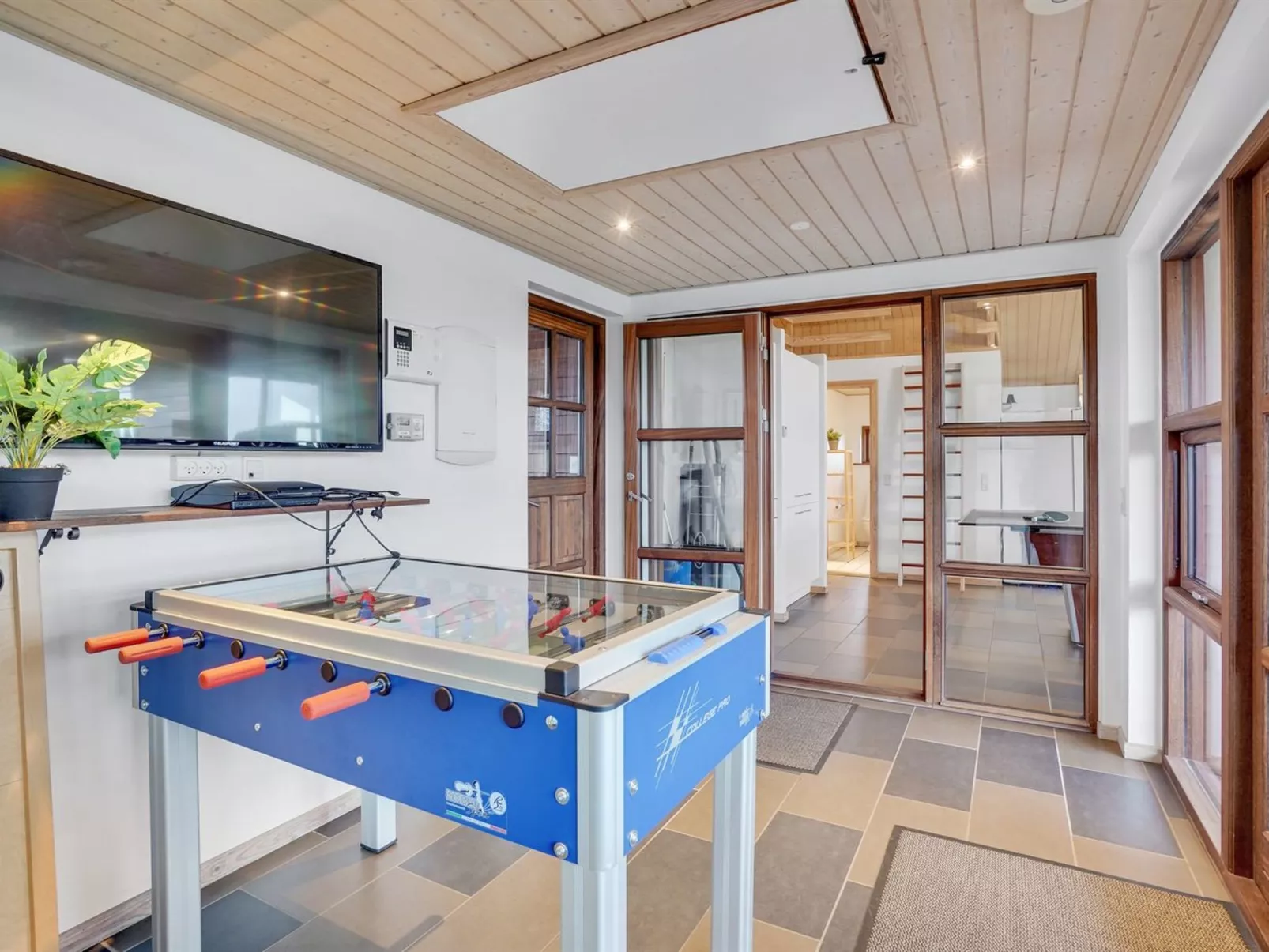 "Niela" - 800m from the sea-Inside