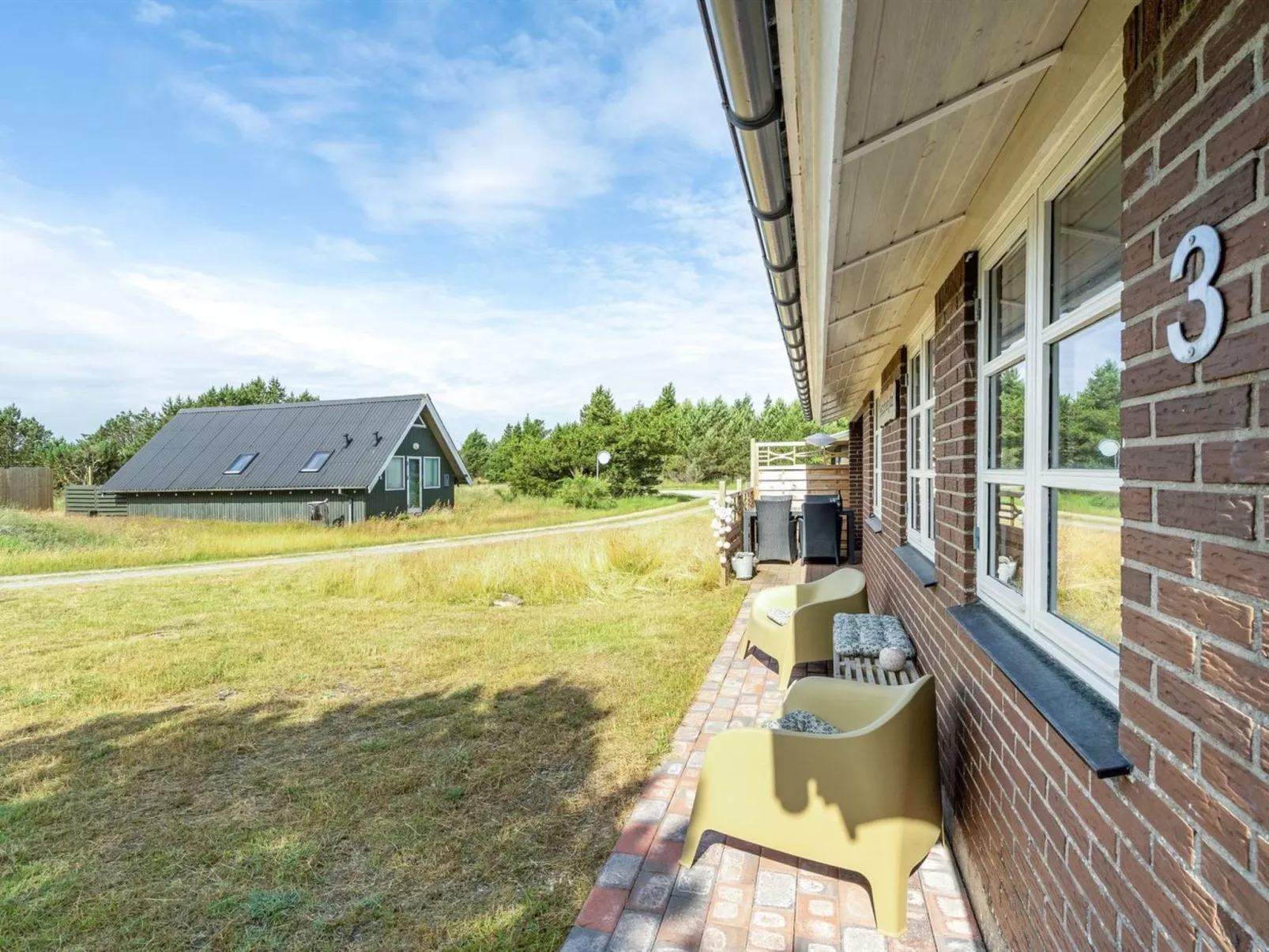 "Aurelie" - 800m from the sea-Outside