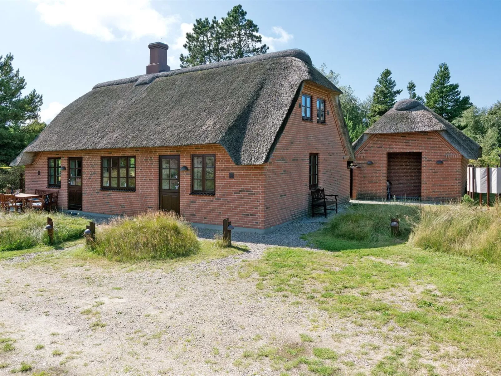 "Siegried" - 2.2km from the sea-Outside