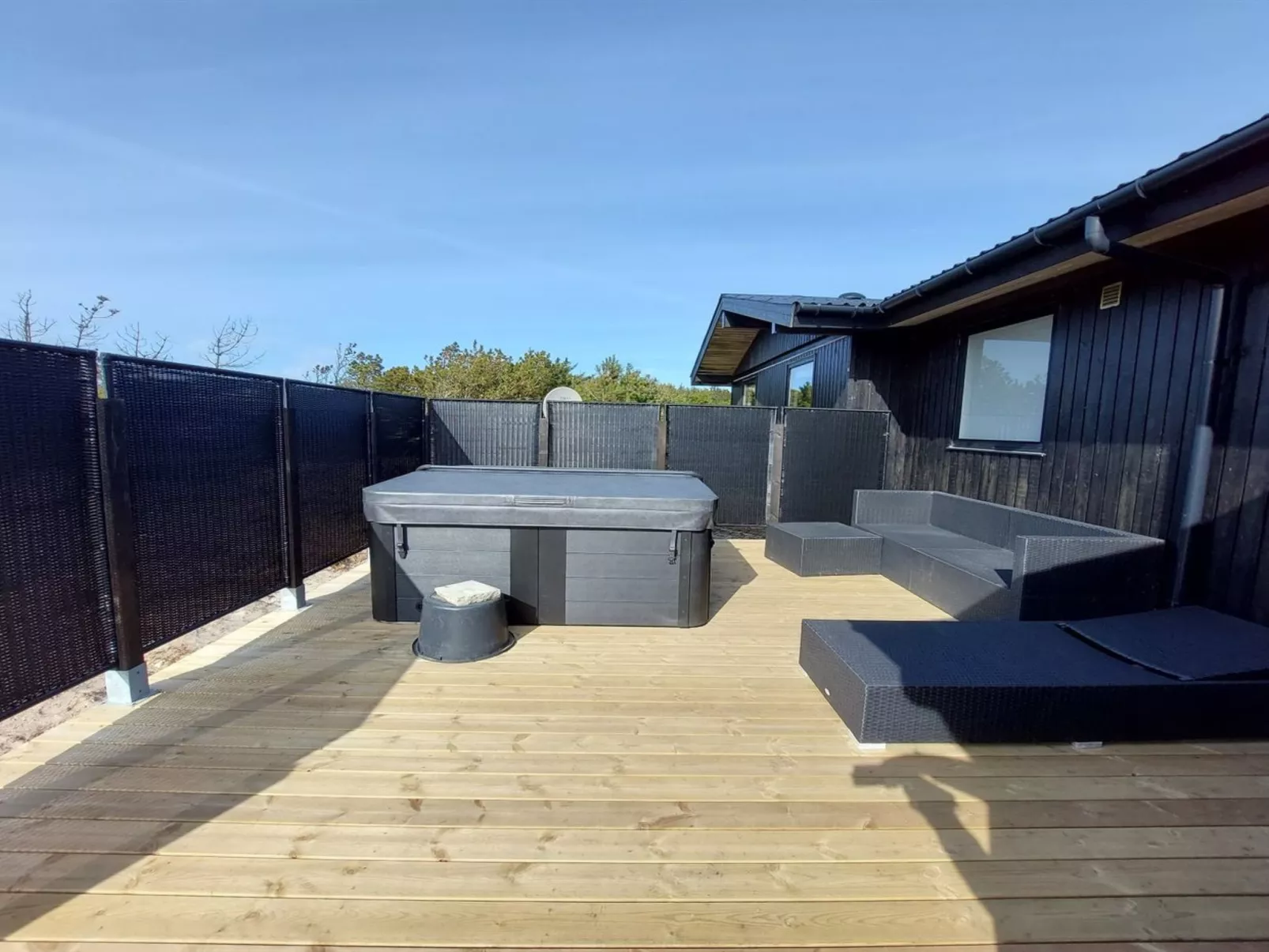 "Brunkil" - 500m from the sea-Dehors