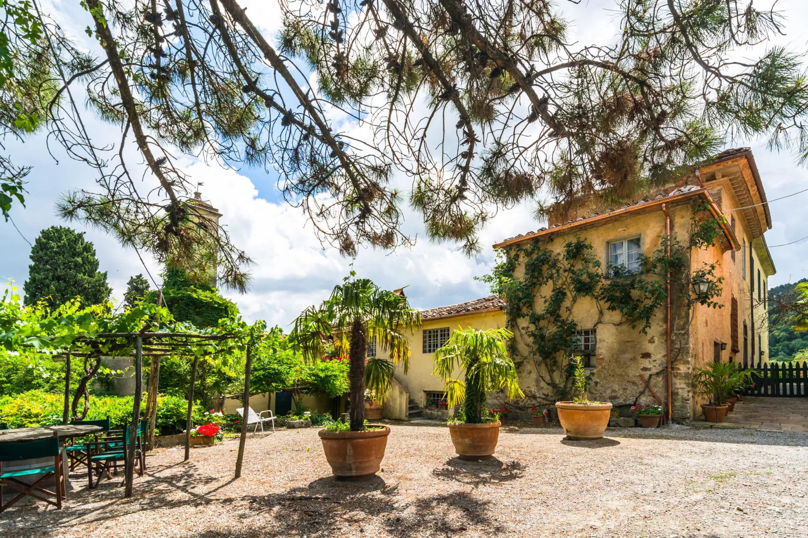Casa Orcio-Exterior summer