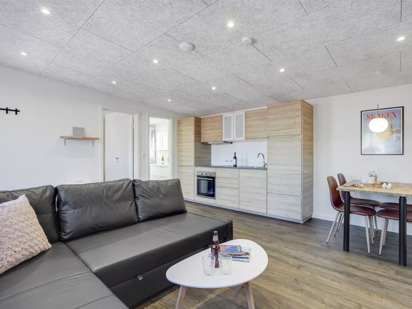 "Arlene" - 800m from the sea-Inside