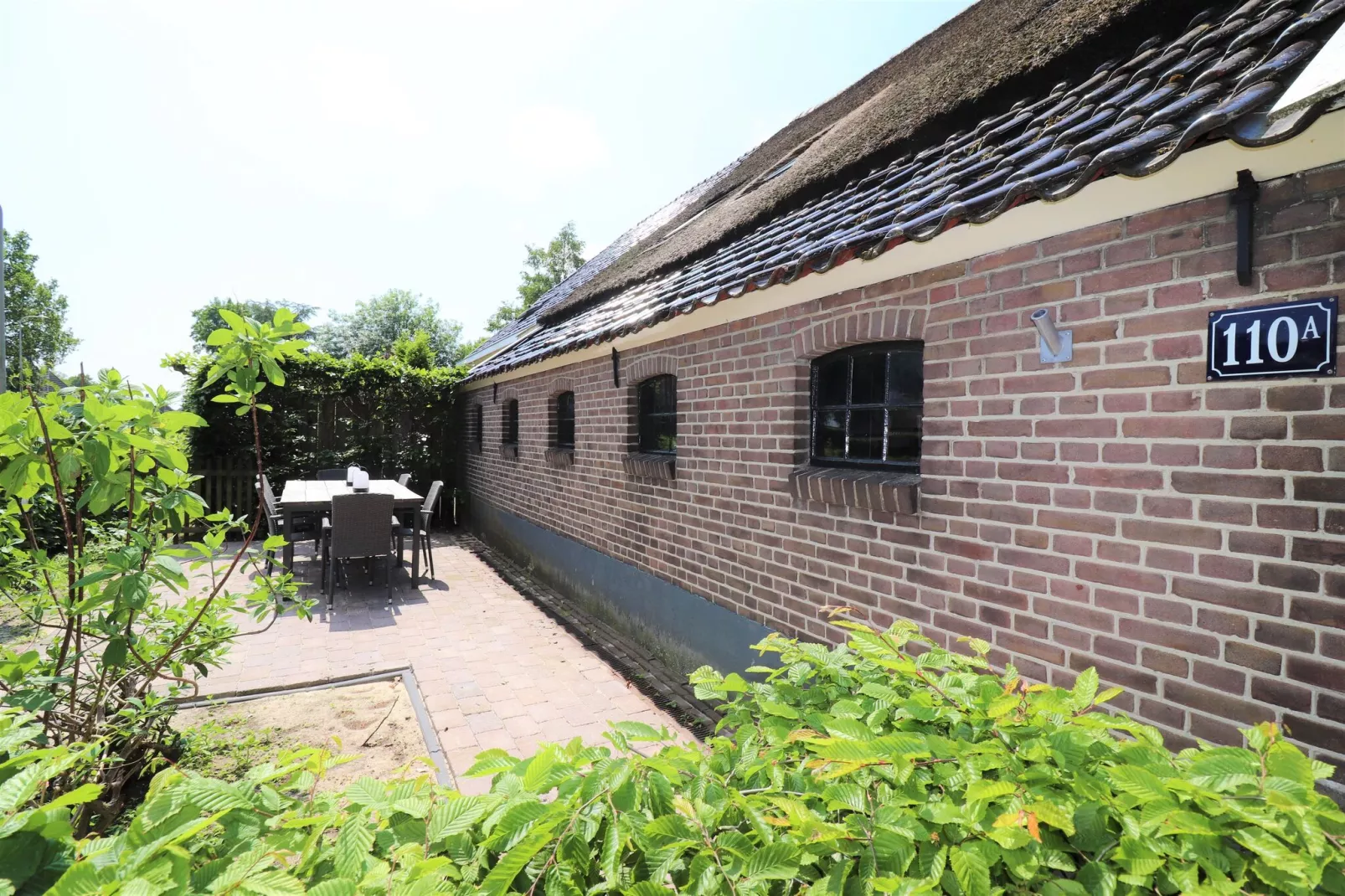 Woonboerderij Bij Erve Mulder-Gardens summer