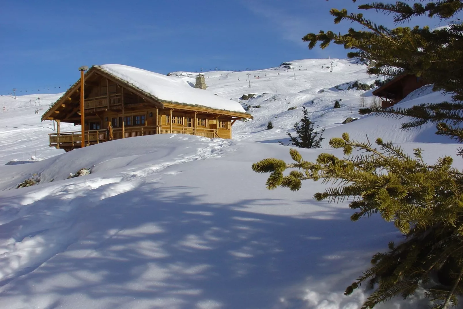 Les Chalets de l'Altiport 1-Exterior winter