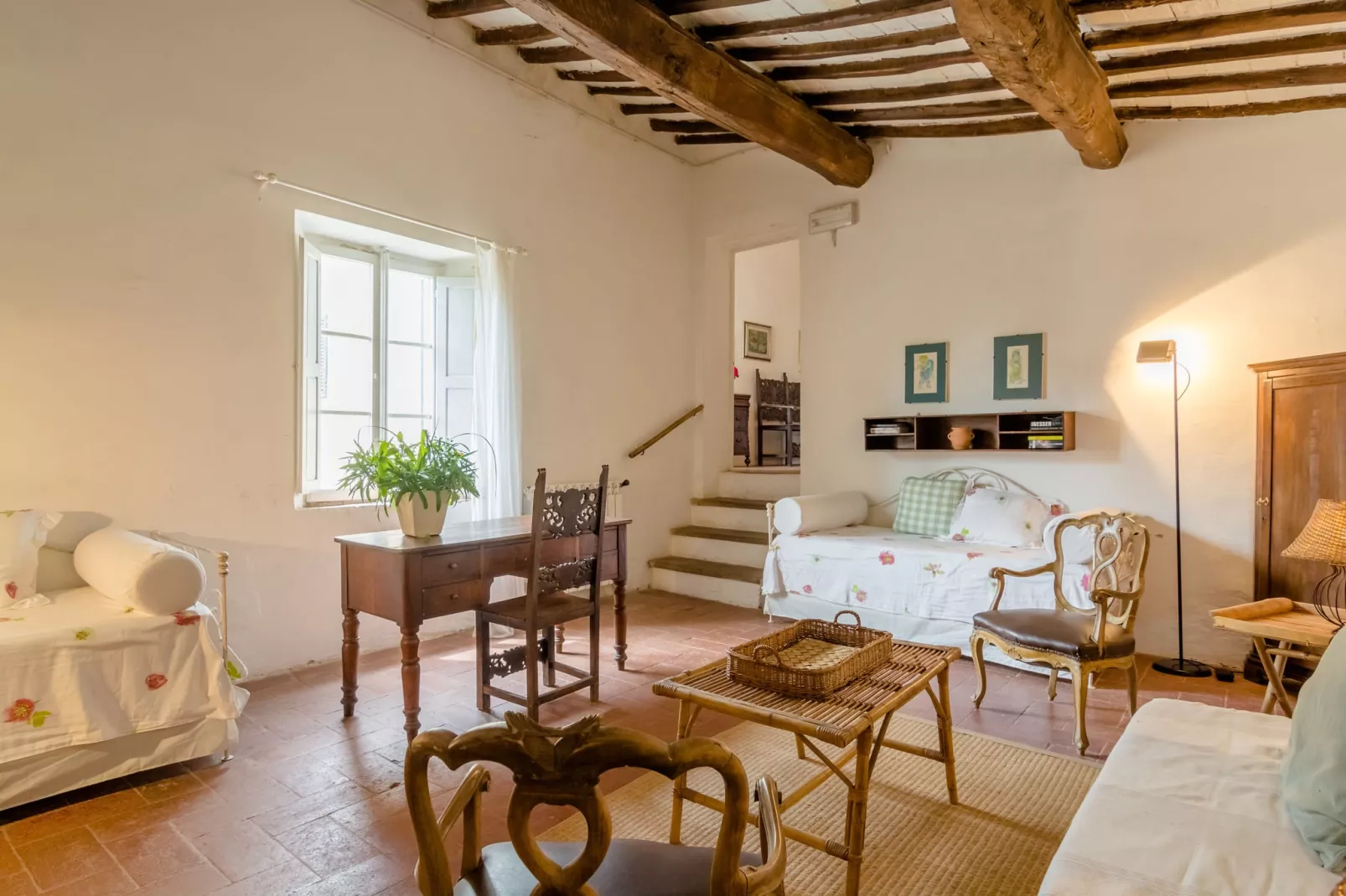 Casa Orcio-Living room