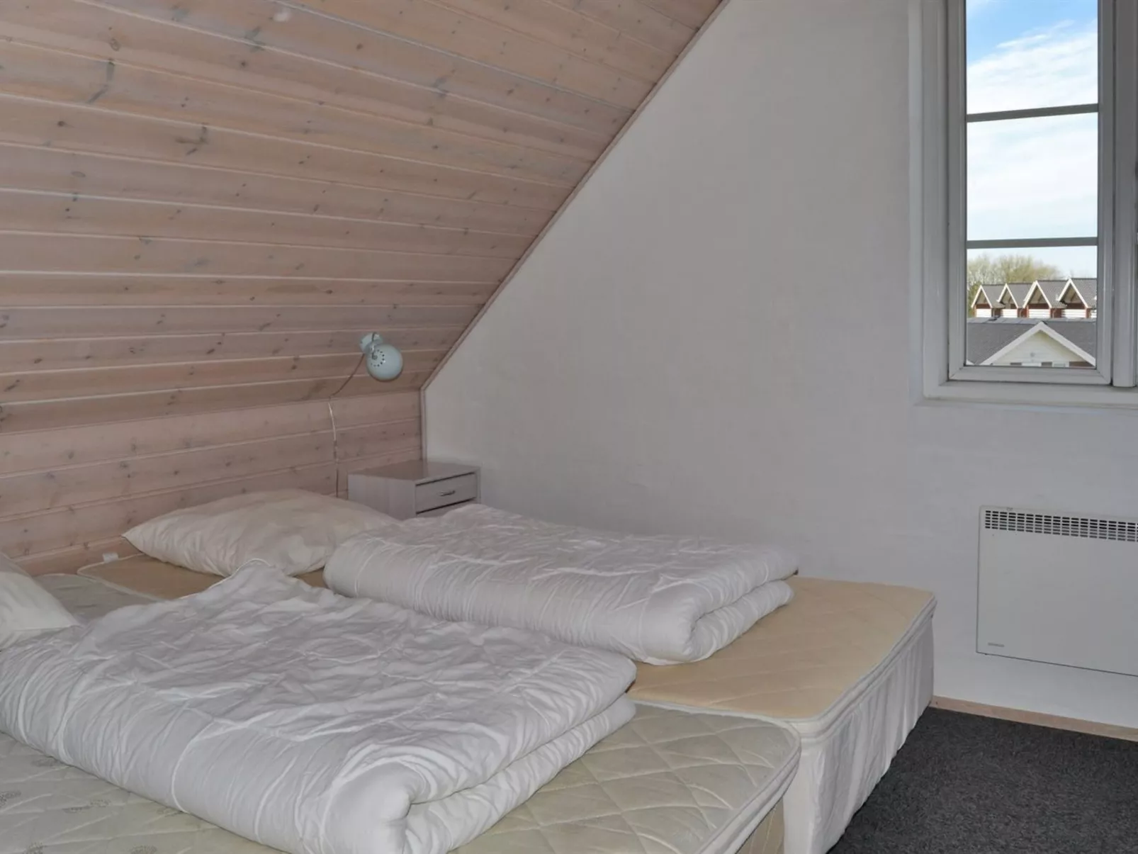 "Harriette" - 100m from the sea-Inside