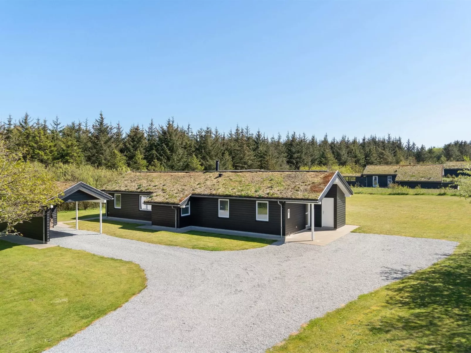 "Ricus" - 1.8km from the sea-Outside