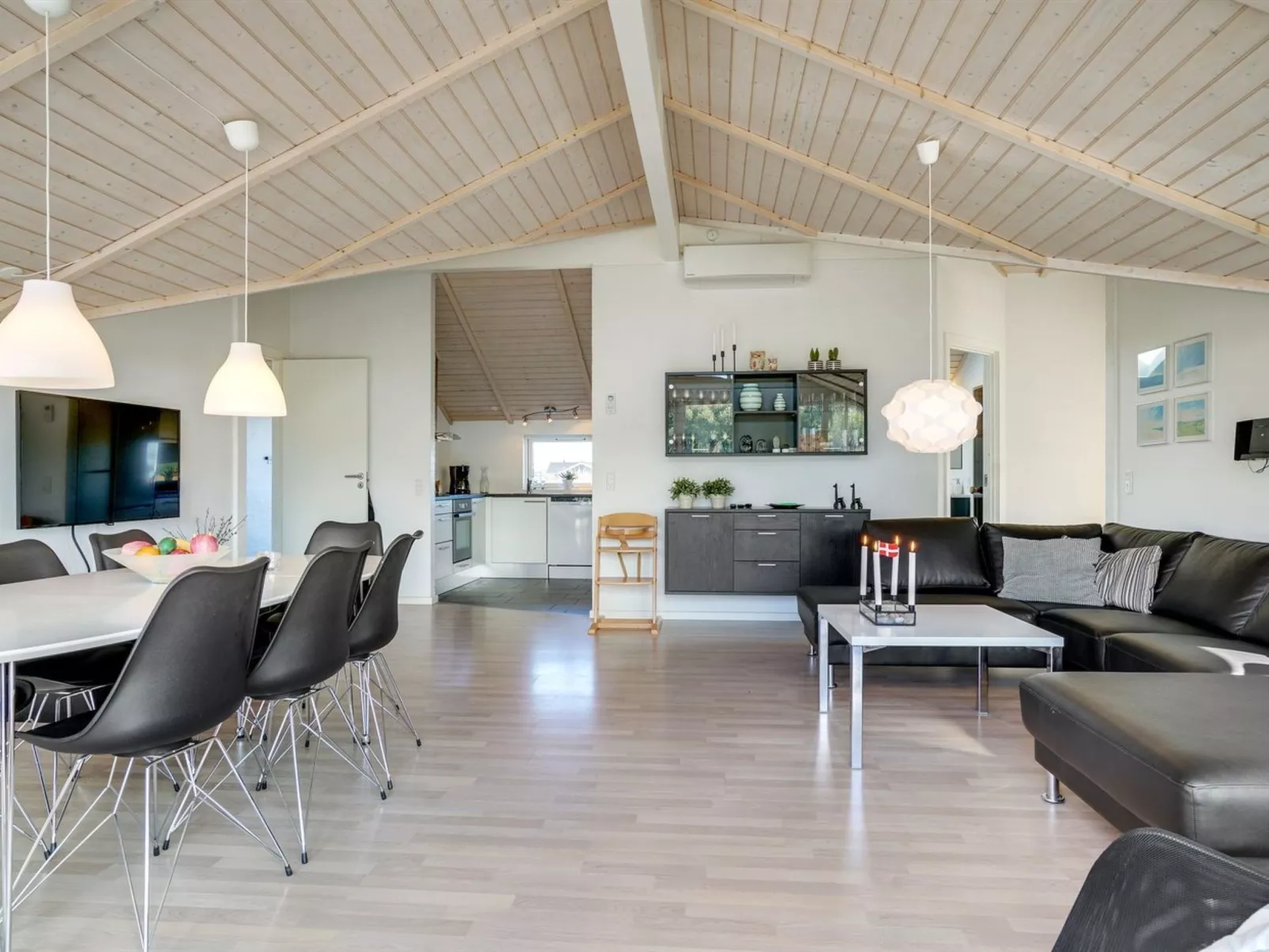"Aria" - 1.2km from the sea-Drinnen