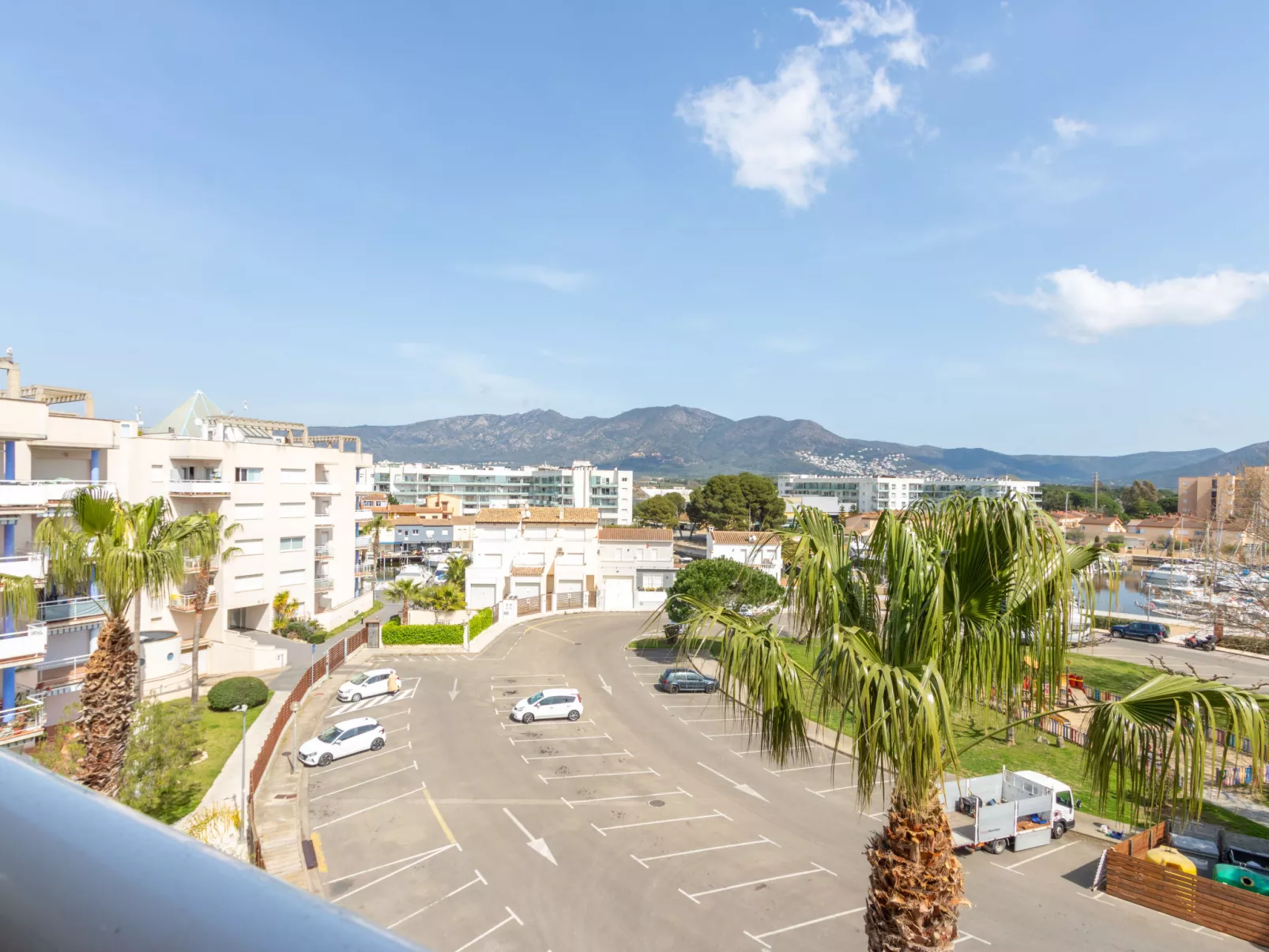 Port Canigó-Dehors