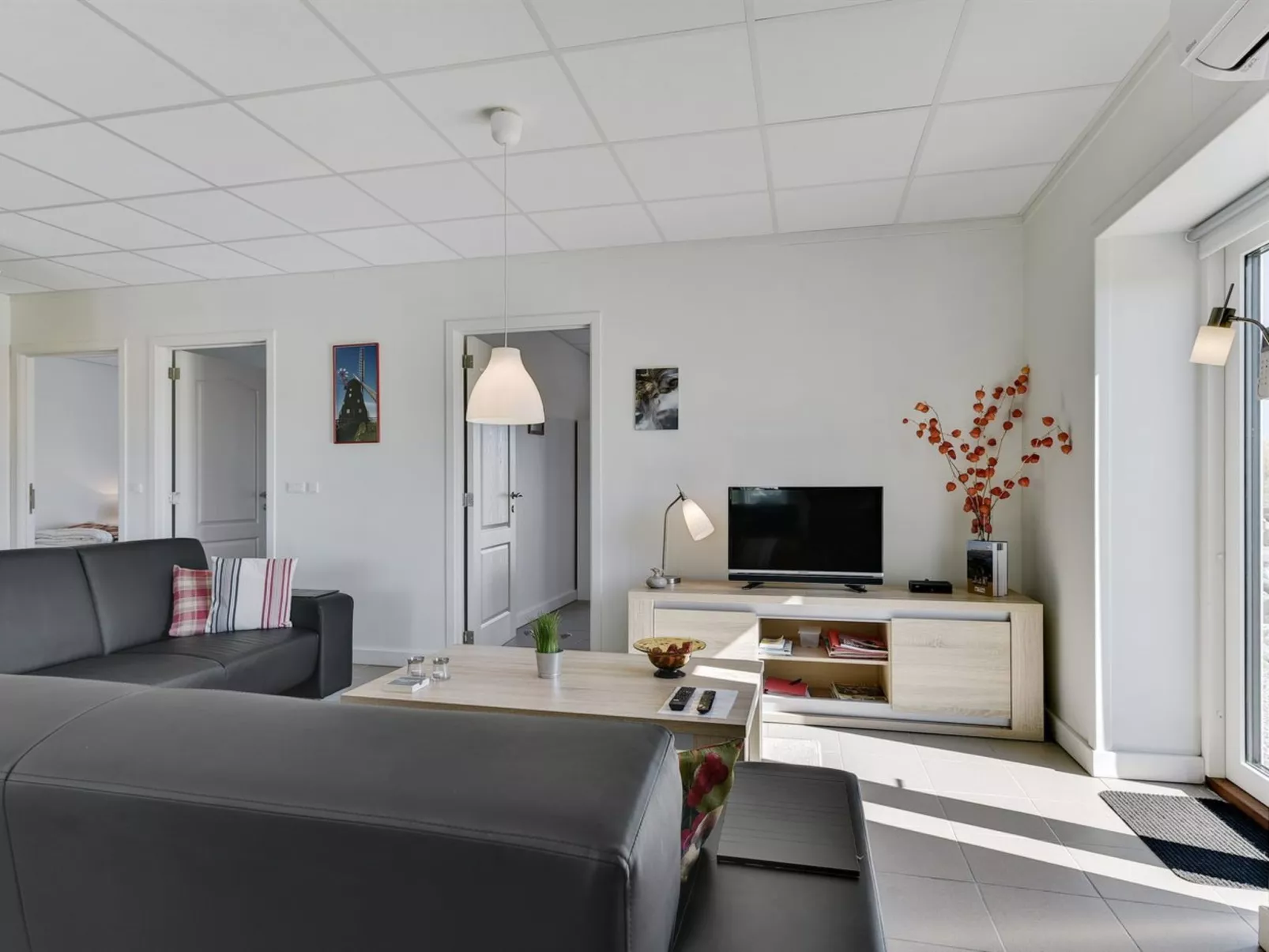 "Henne" - 2.5km from the sea-Inside