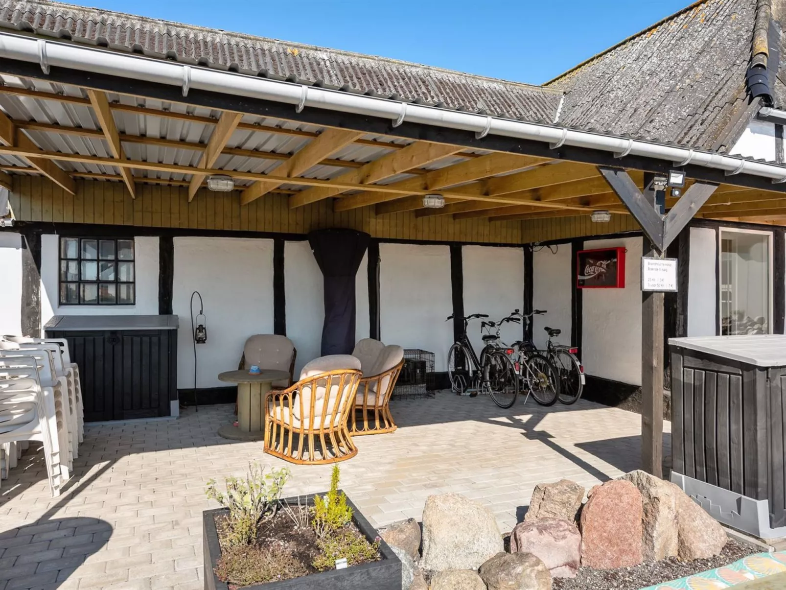 "Henne" - 2.5km from the sea-Inside