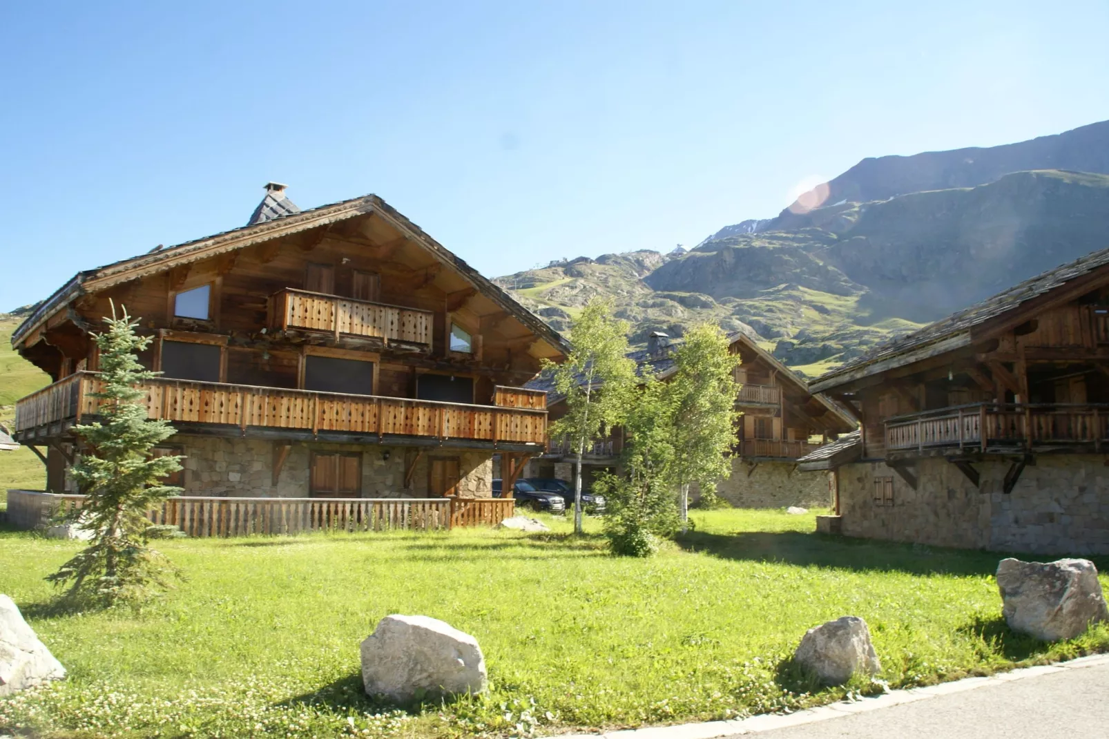 Les Chalets de l'Altiport 1-Exterior summer