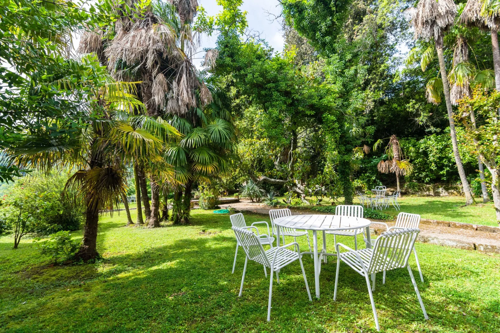 Casa Orcio-Gardens summer