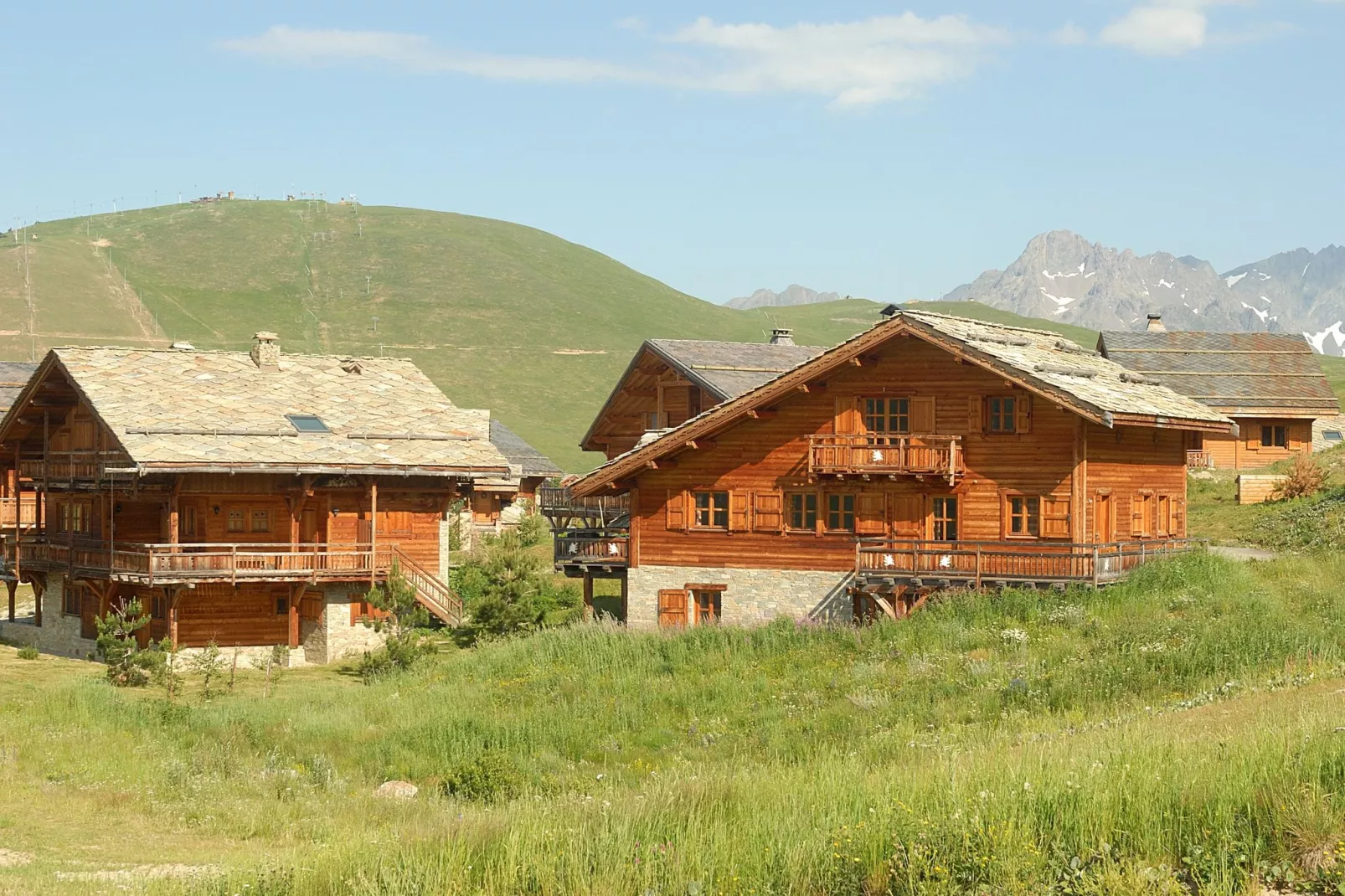 Les Chalets de l'Altiport 1-Exterior summer