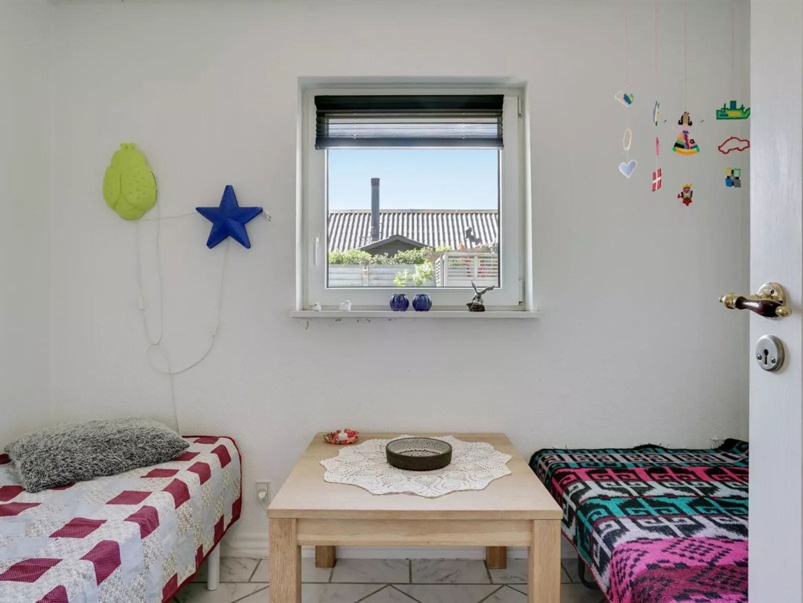 "Asfrith" - 400m from the sea-Inside