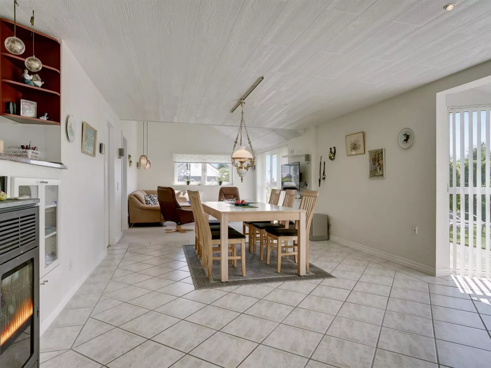 "Asfrith" - 400m from the sea-Inside