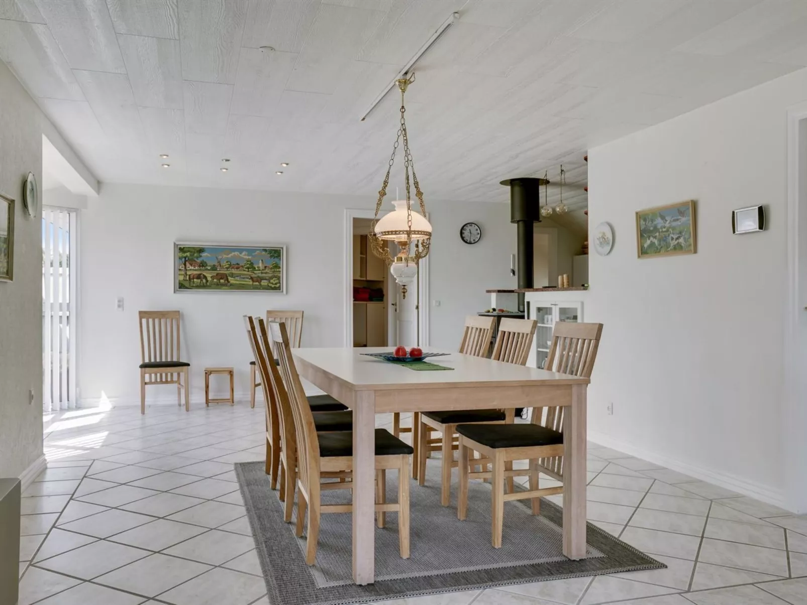 "Asfrith" - 400m from the sea-Inside