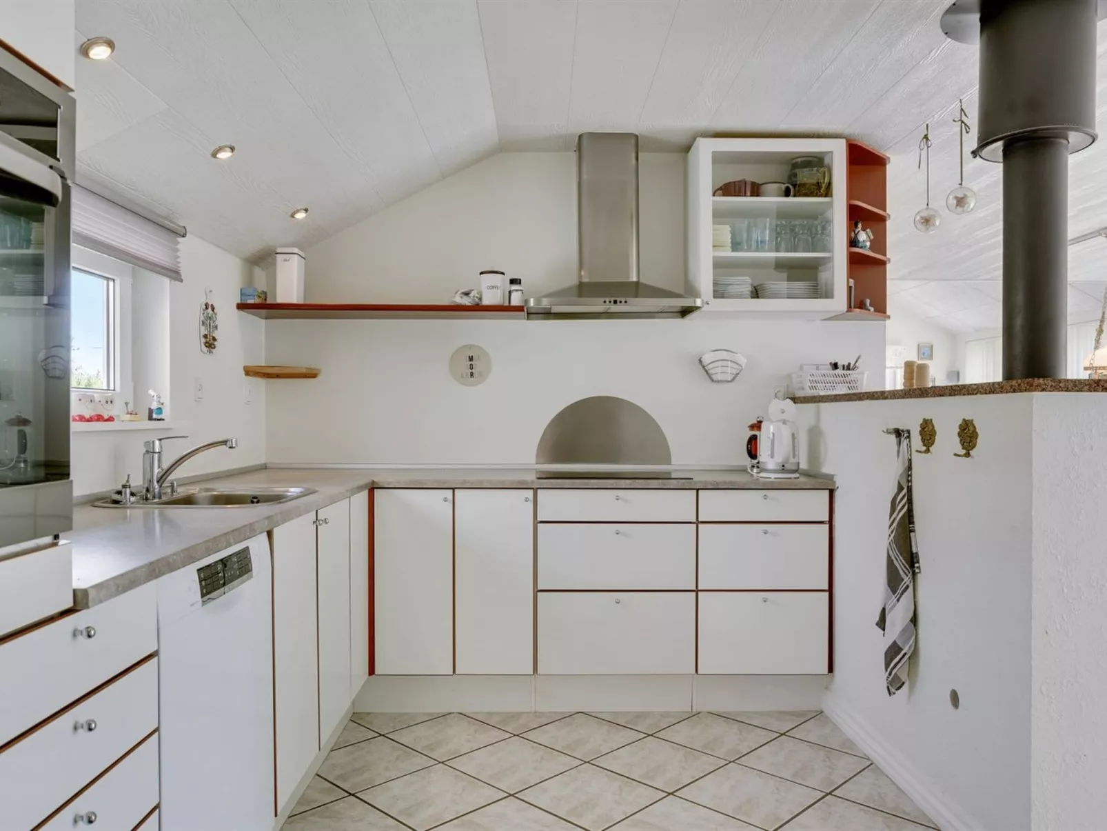 "Asfrith" - 400m from the sea-Inside