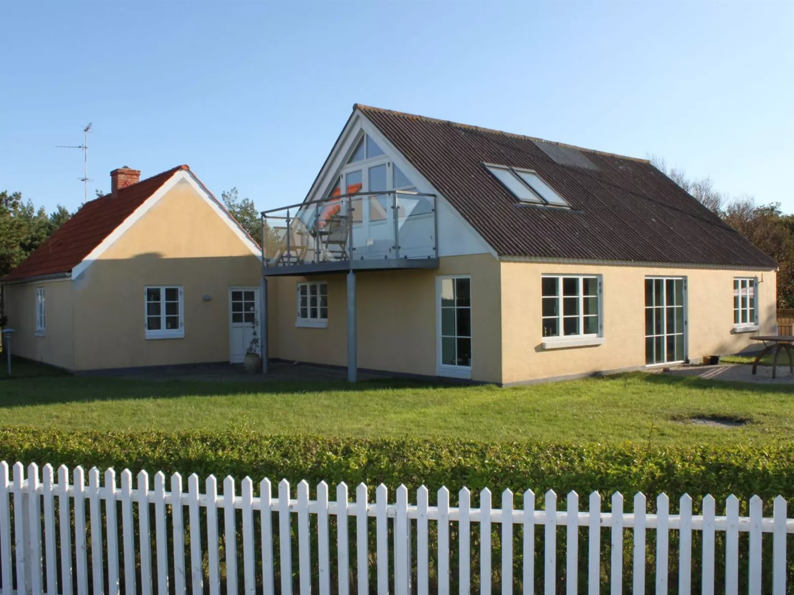 "Tara" - 300m from the sea-Draußen