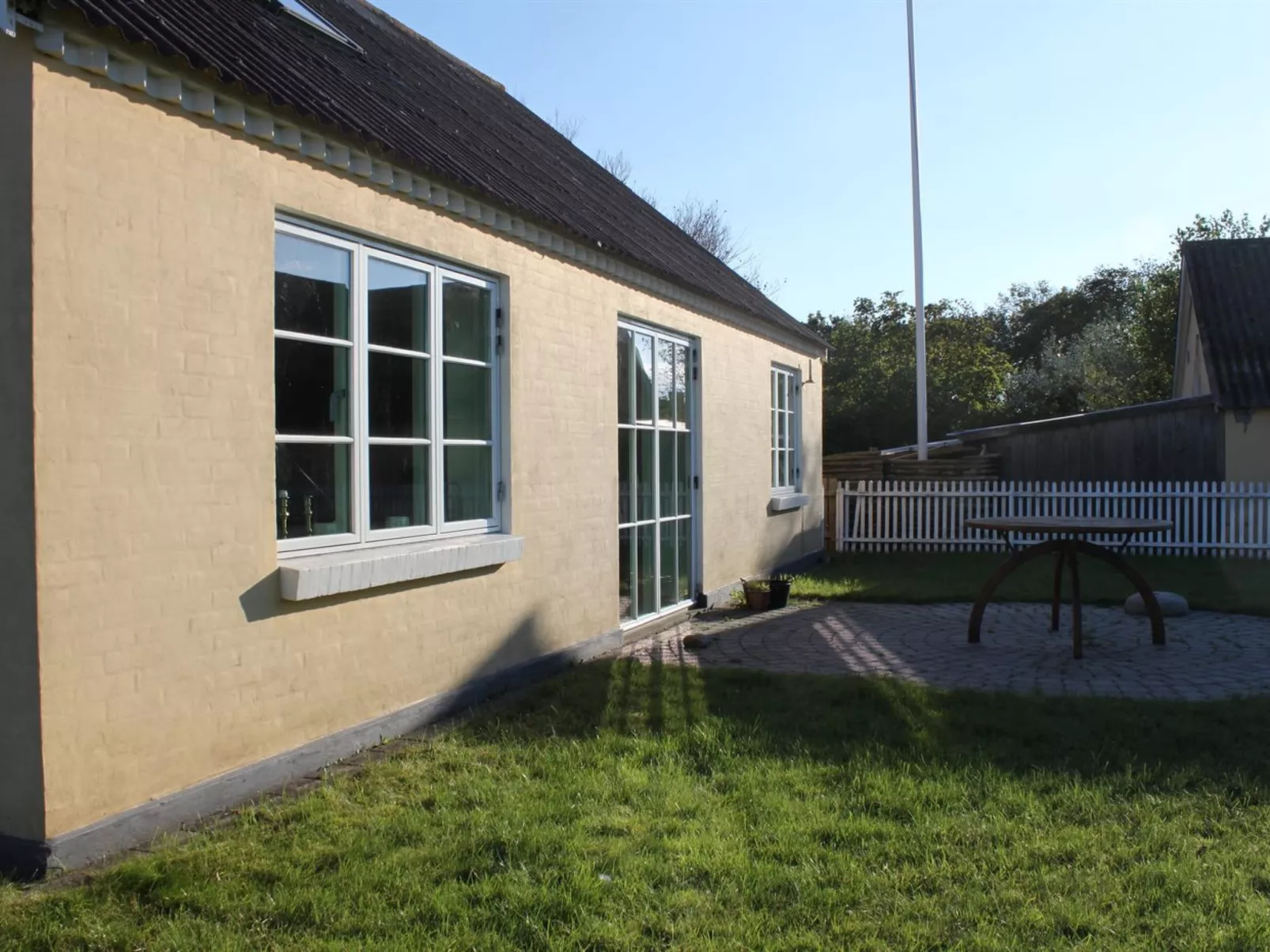 "Tara" - 300m from the sea-Draußen