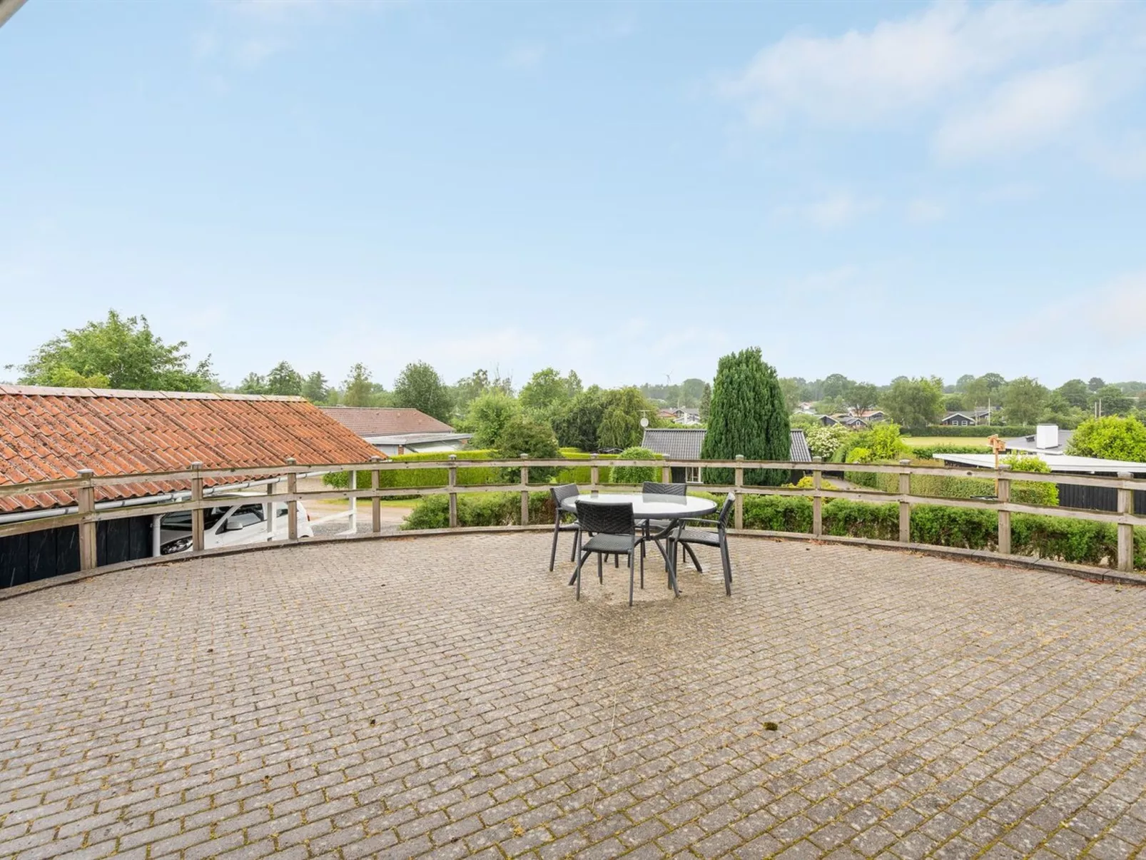"Petrus" - 750m from the sea-Draußen