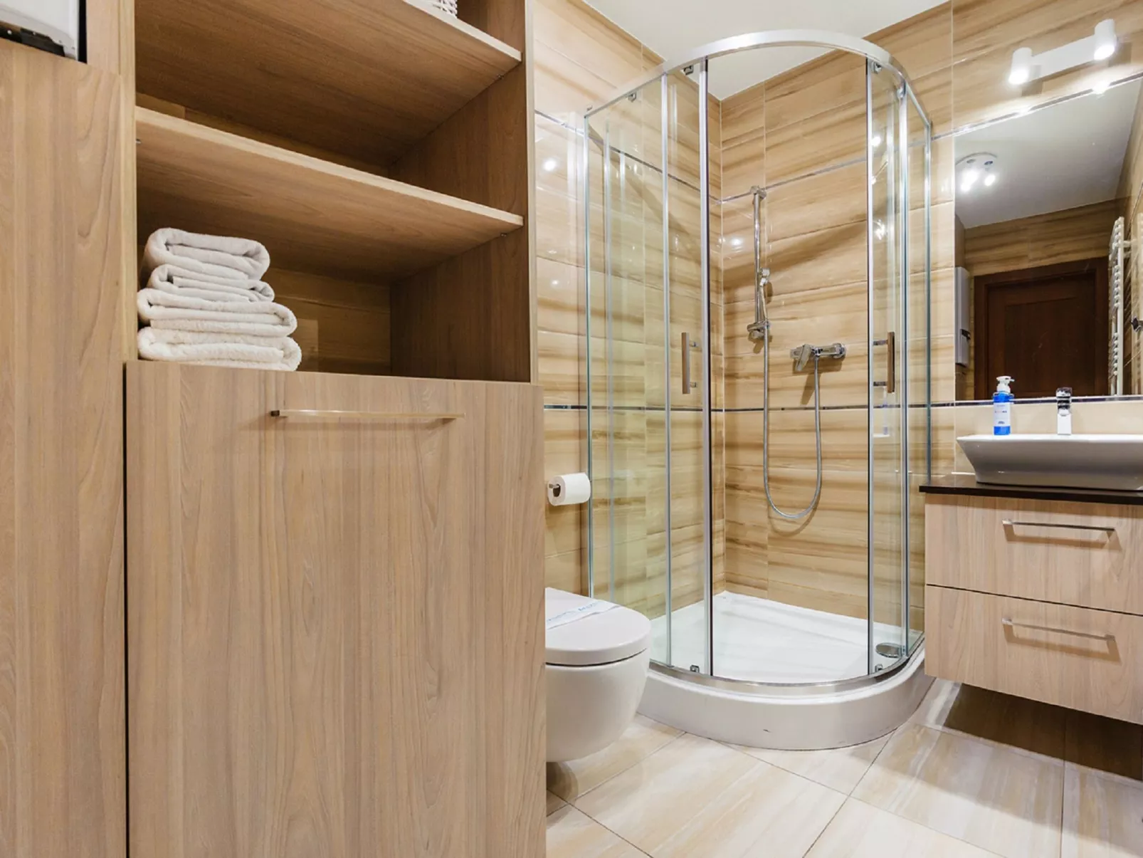 Rezydencja Park Rodzinna-Inside