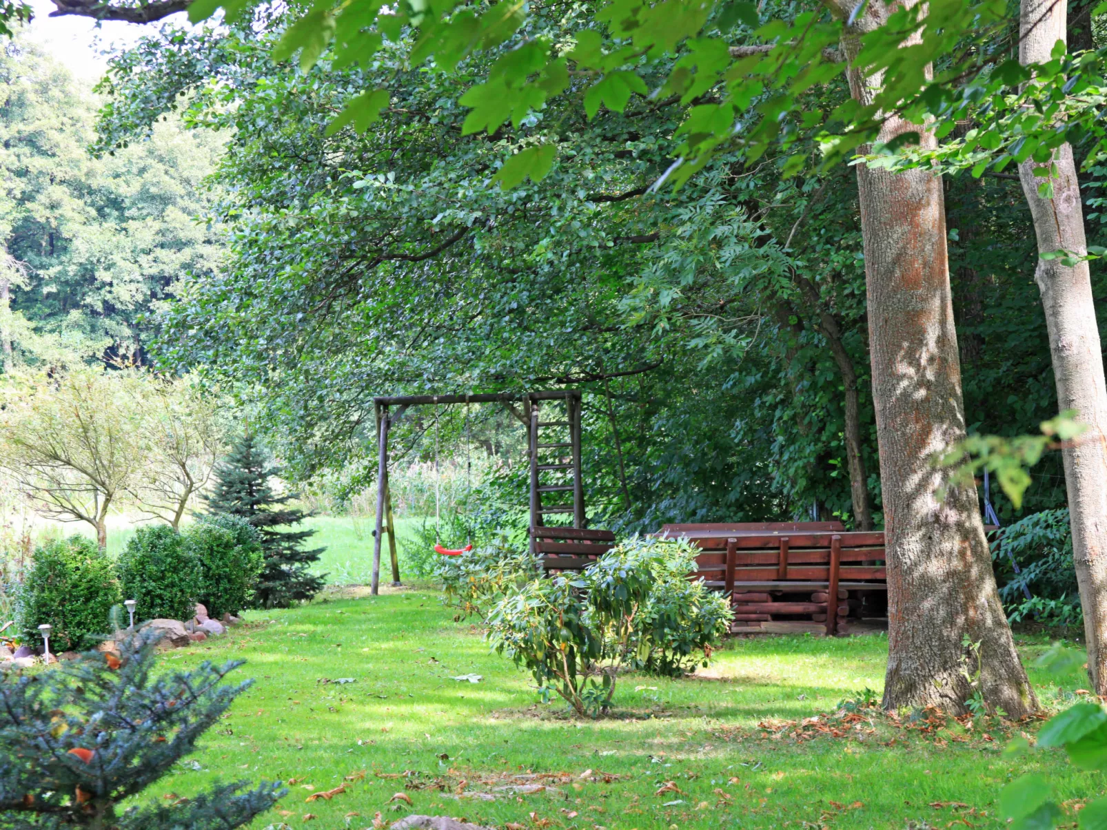 Gościniec Pod Dwoma Sercami-Outside