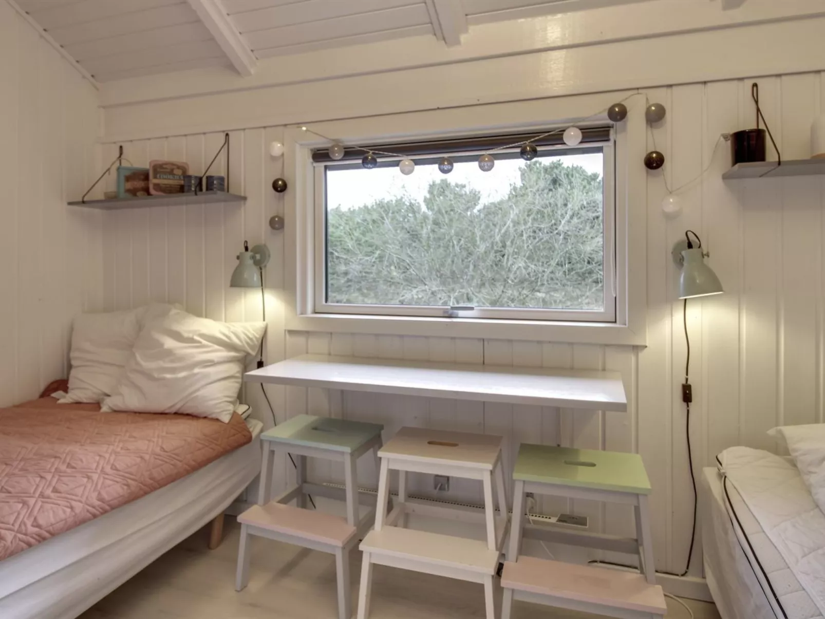 "Julie" - 1.5km from the sea-Inside