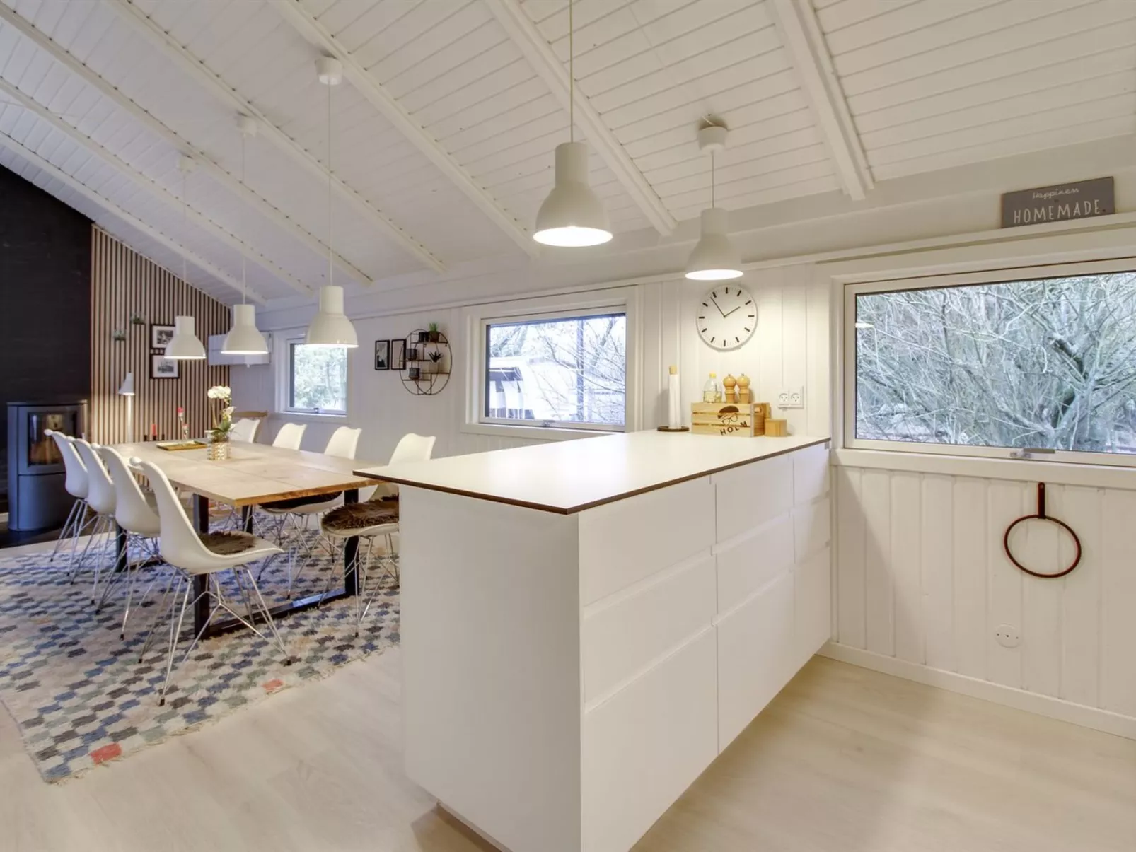 "Julie" - 1.5km from the sea-Inside